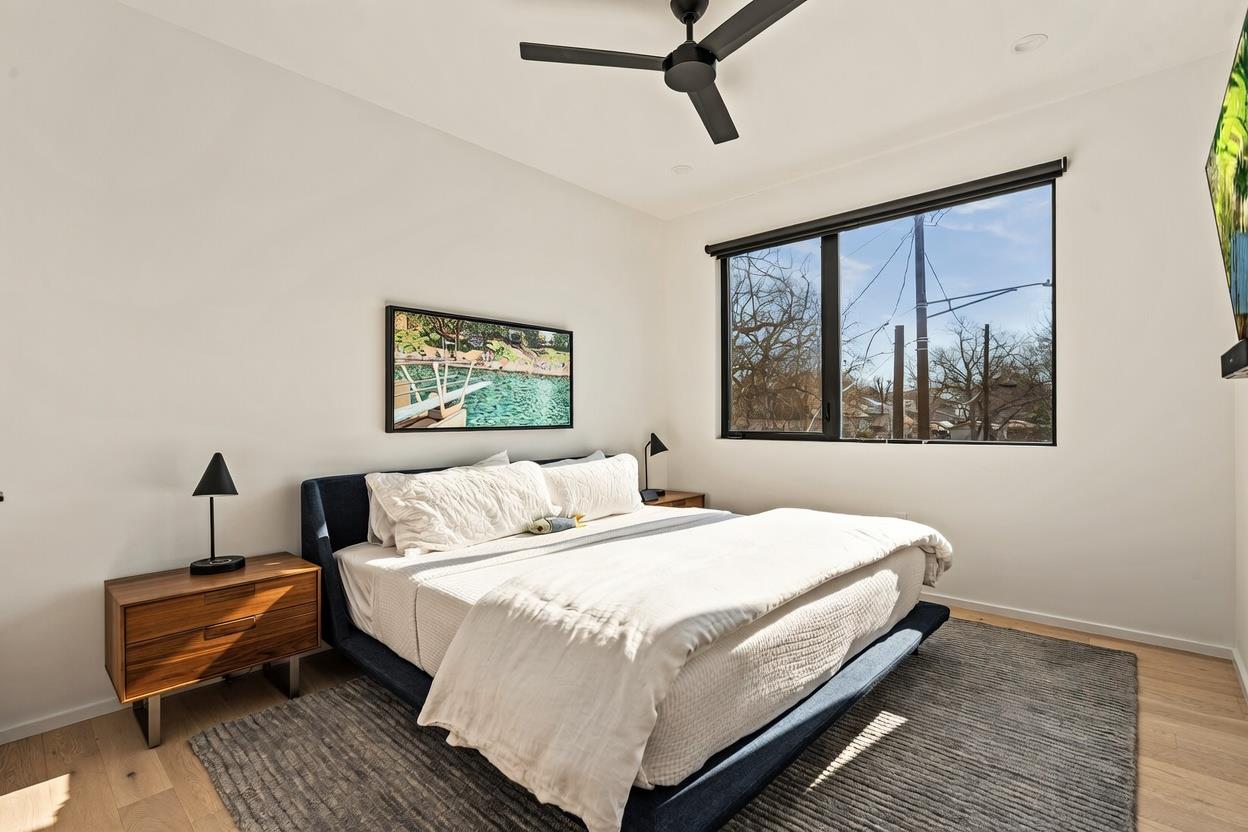 30 Chalmers Ave, Austin, TX 78702