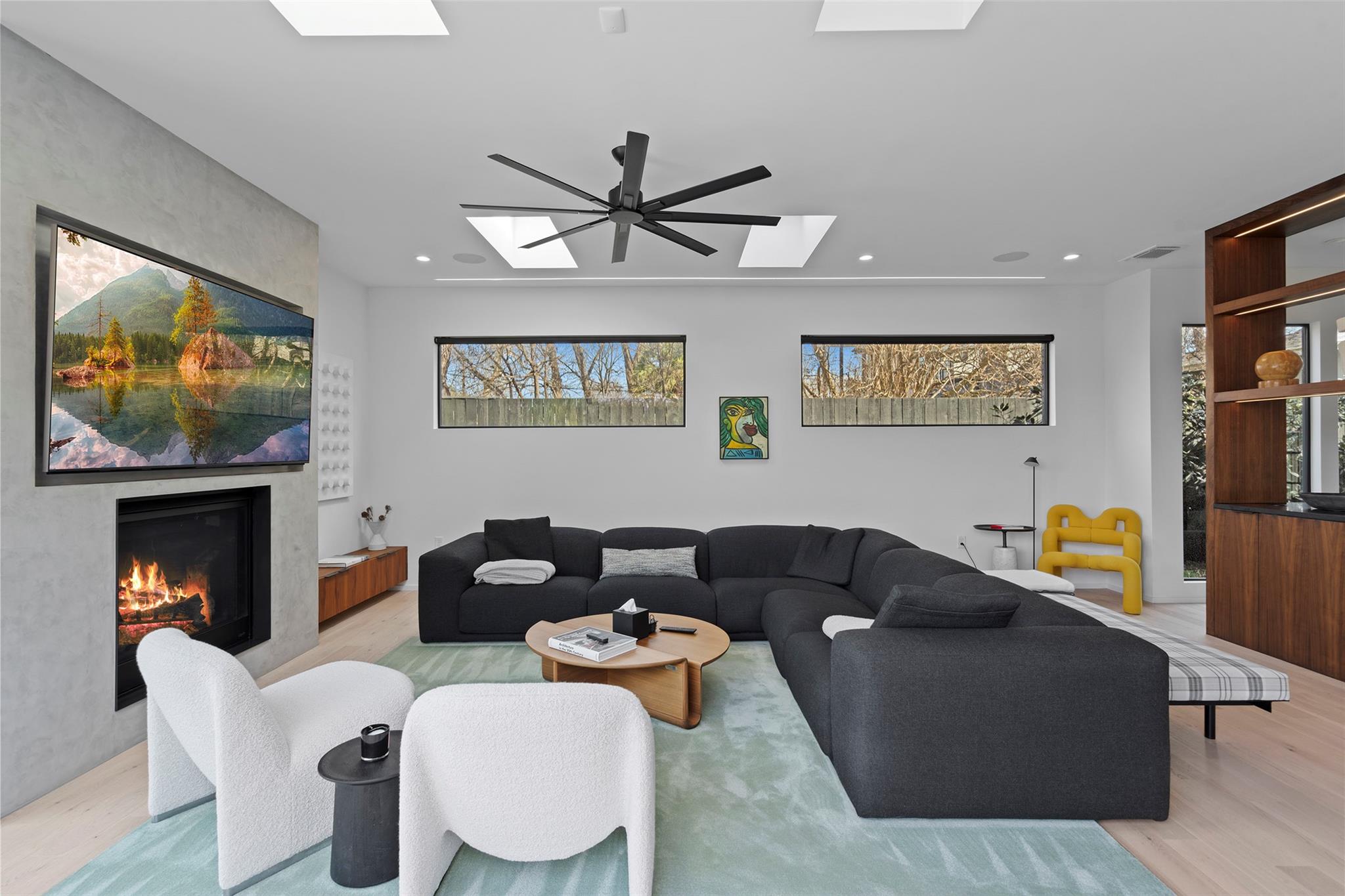 30 Chalmers Ave, Austin, TX 78702