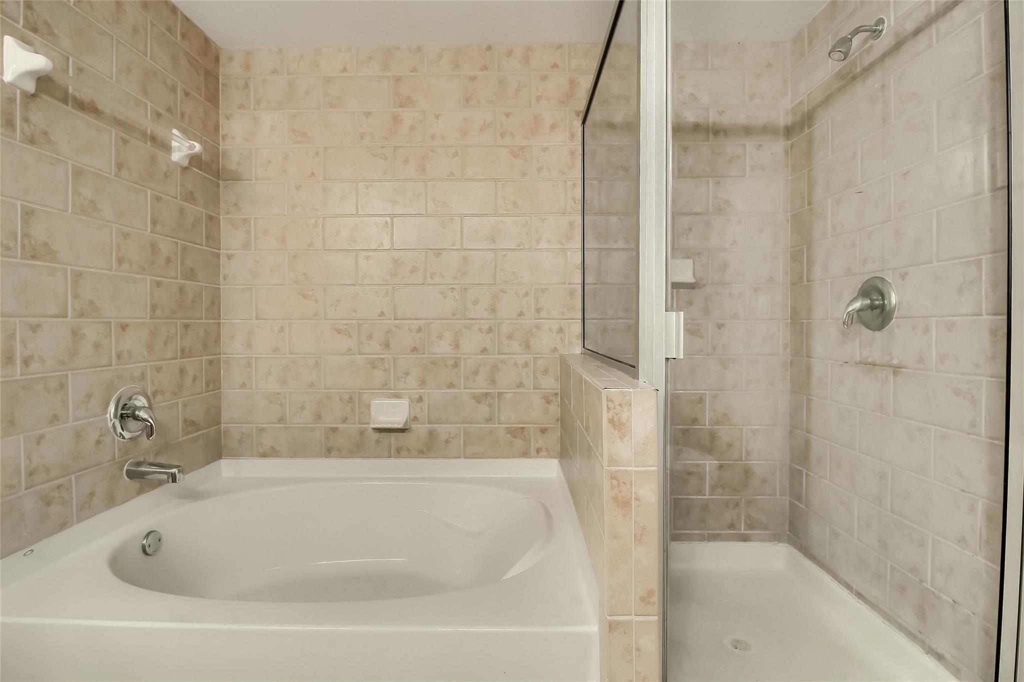 54 Rainey St # 1109, Austin, TX 78701