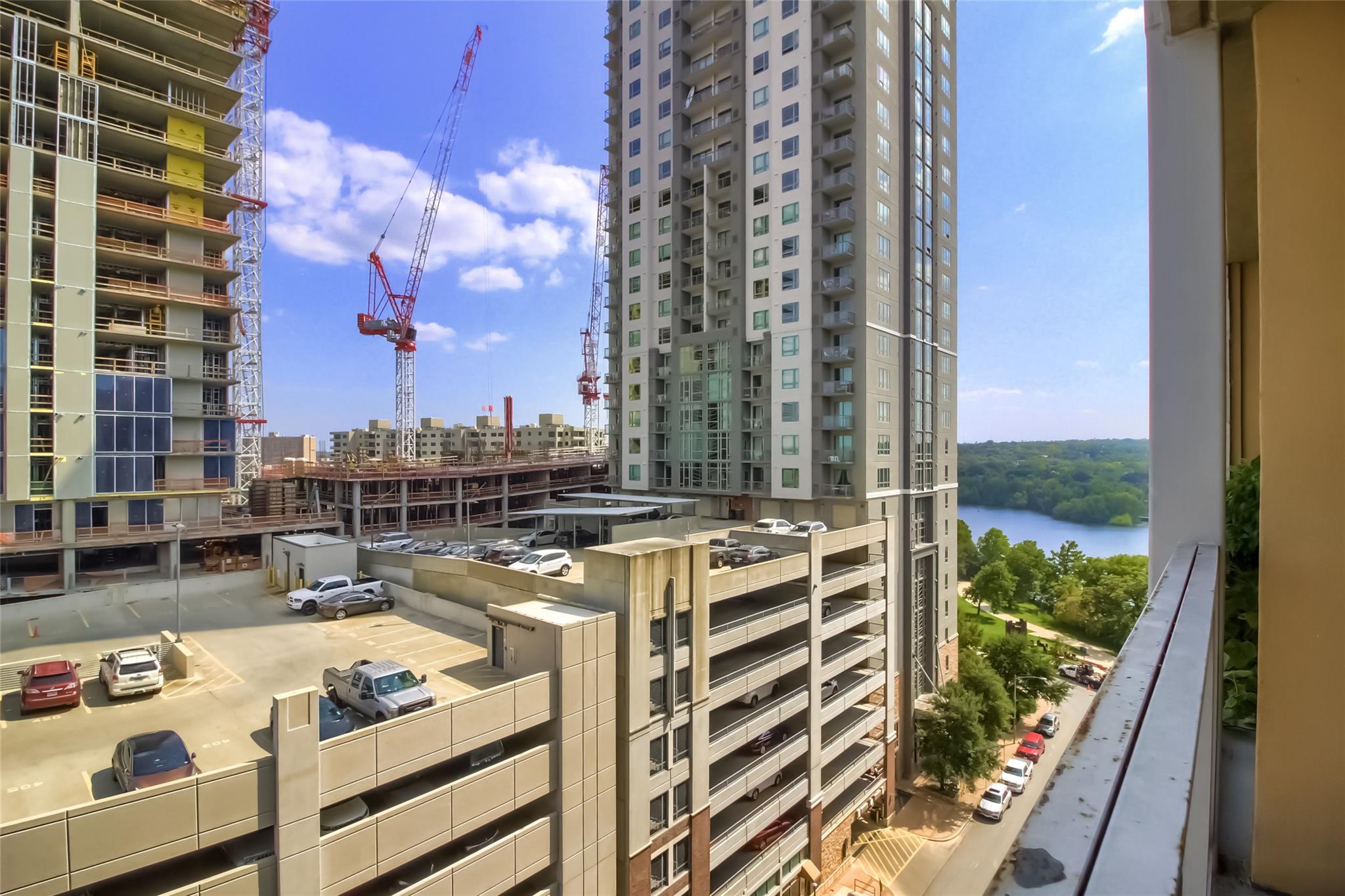 54 Rainey St # 1109, Austin, TX 78701