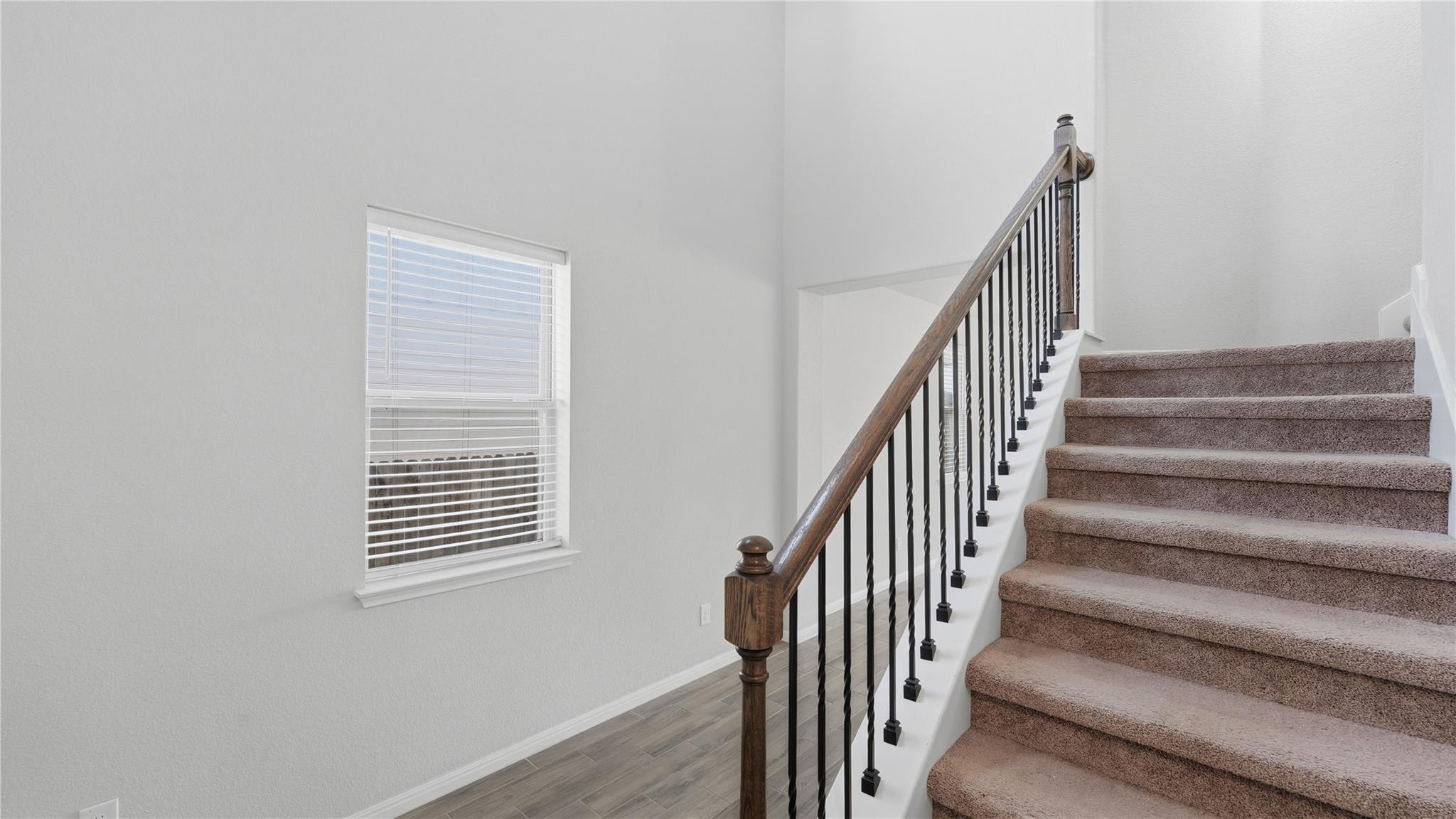 172 Brady Creek Way, Leander, TX 78641