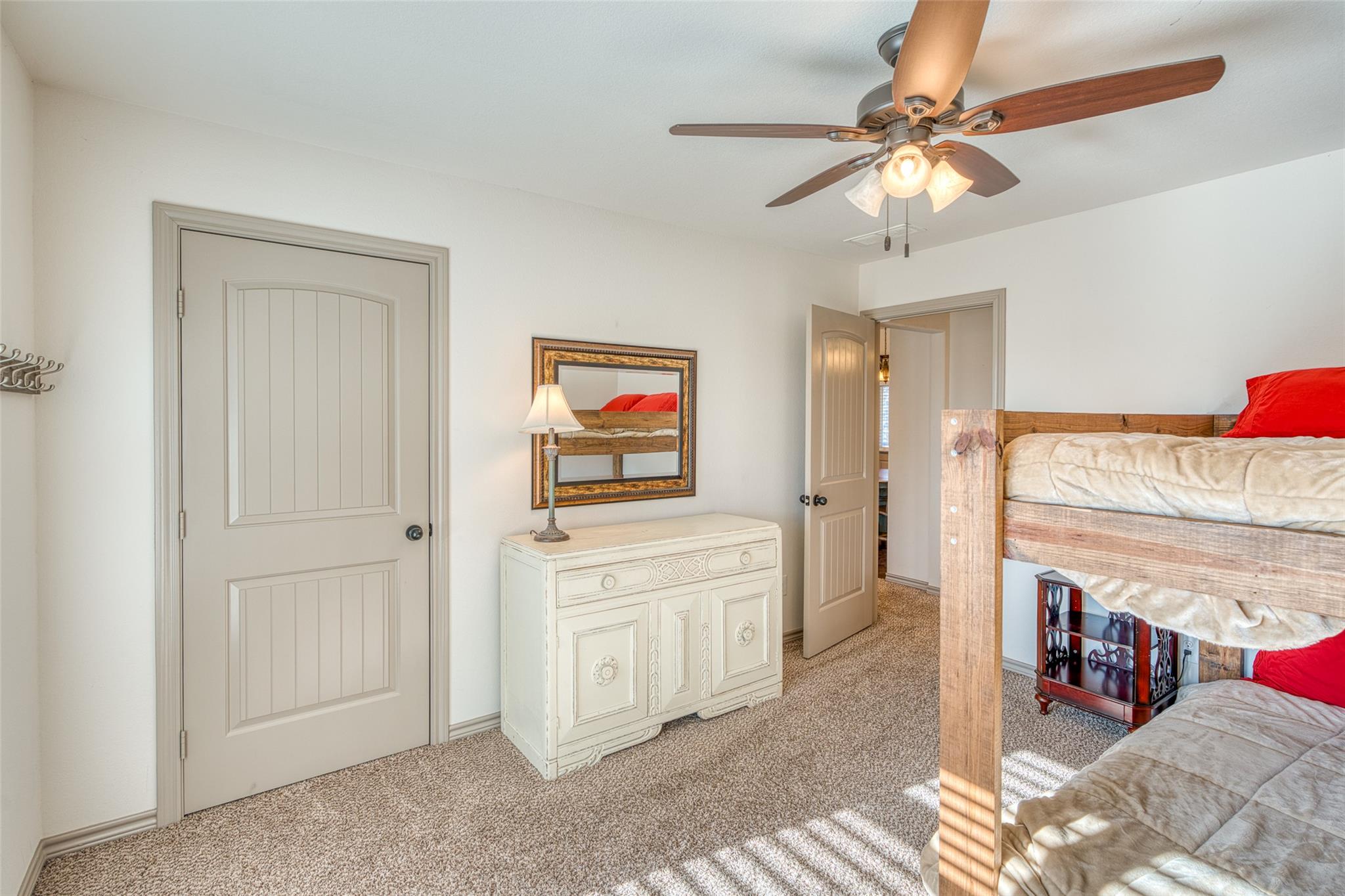 489 Nordic Ridge Rd, Bertram, TX 78605