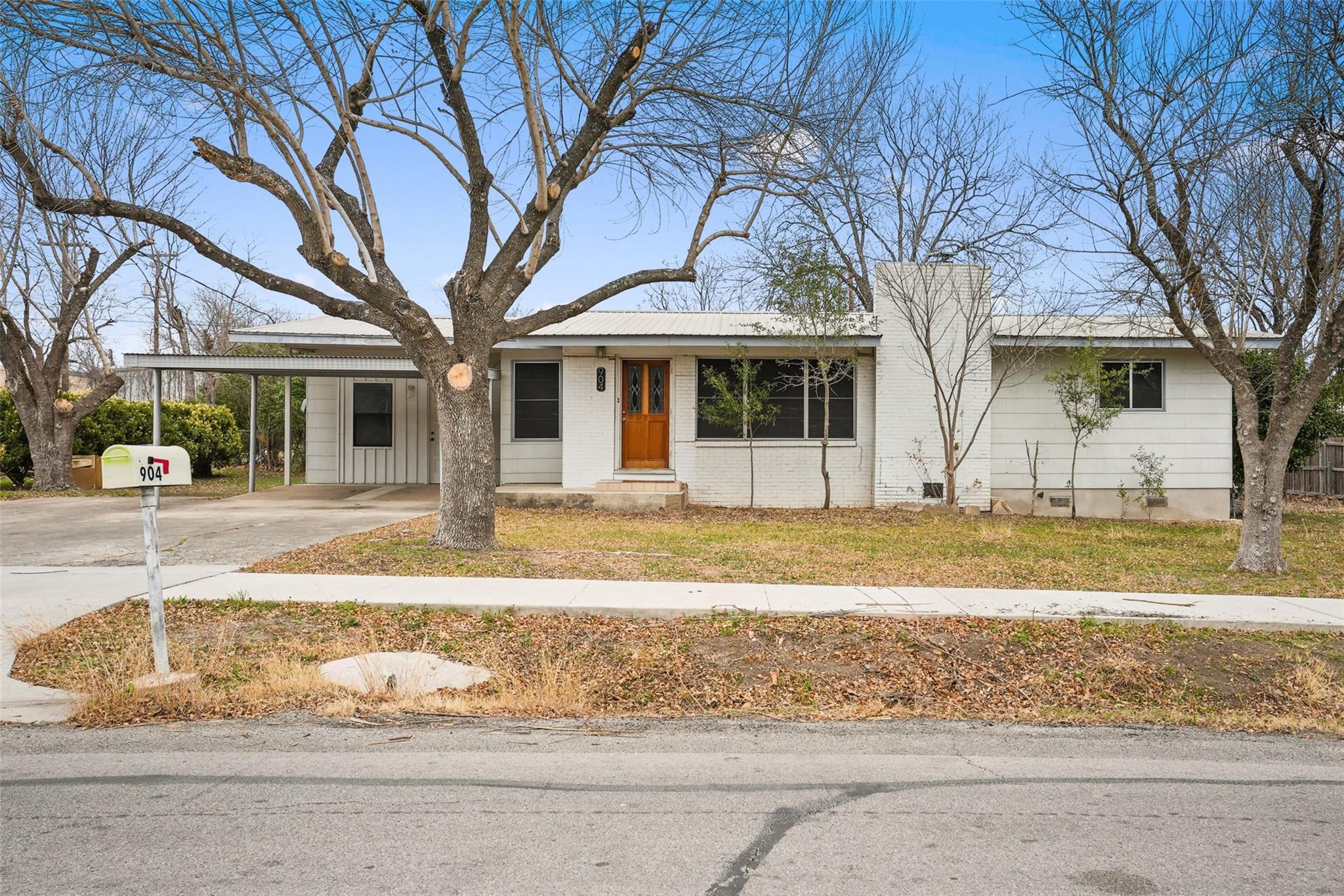 904 Neans Dr, Austin, TX 78758