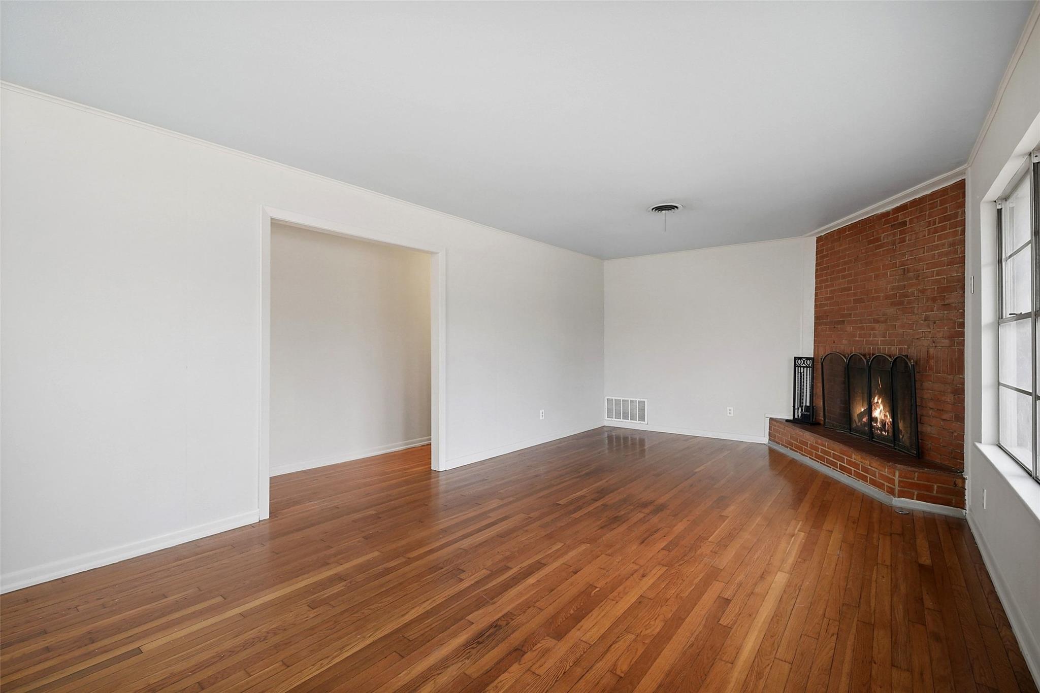 904 Neans Dr, Austin, TX 78758