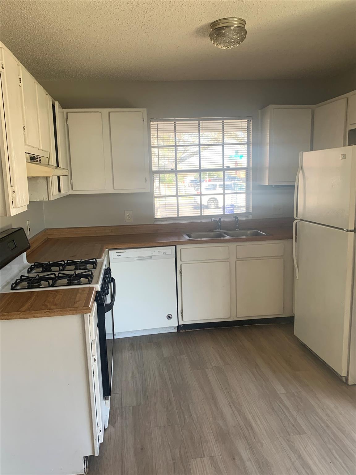 7701 Croftwood Dr # A, Austin, TX 78749