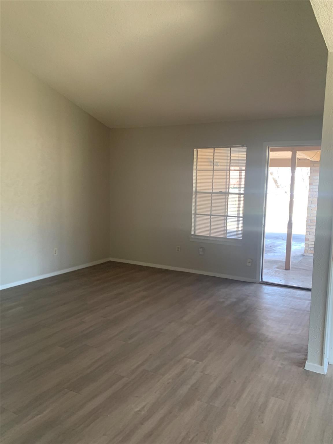 7701 Croftwood Dr # A, Austin, TX 78749