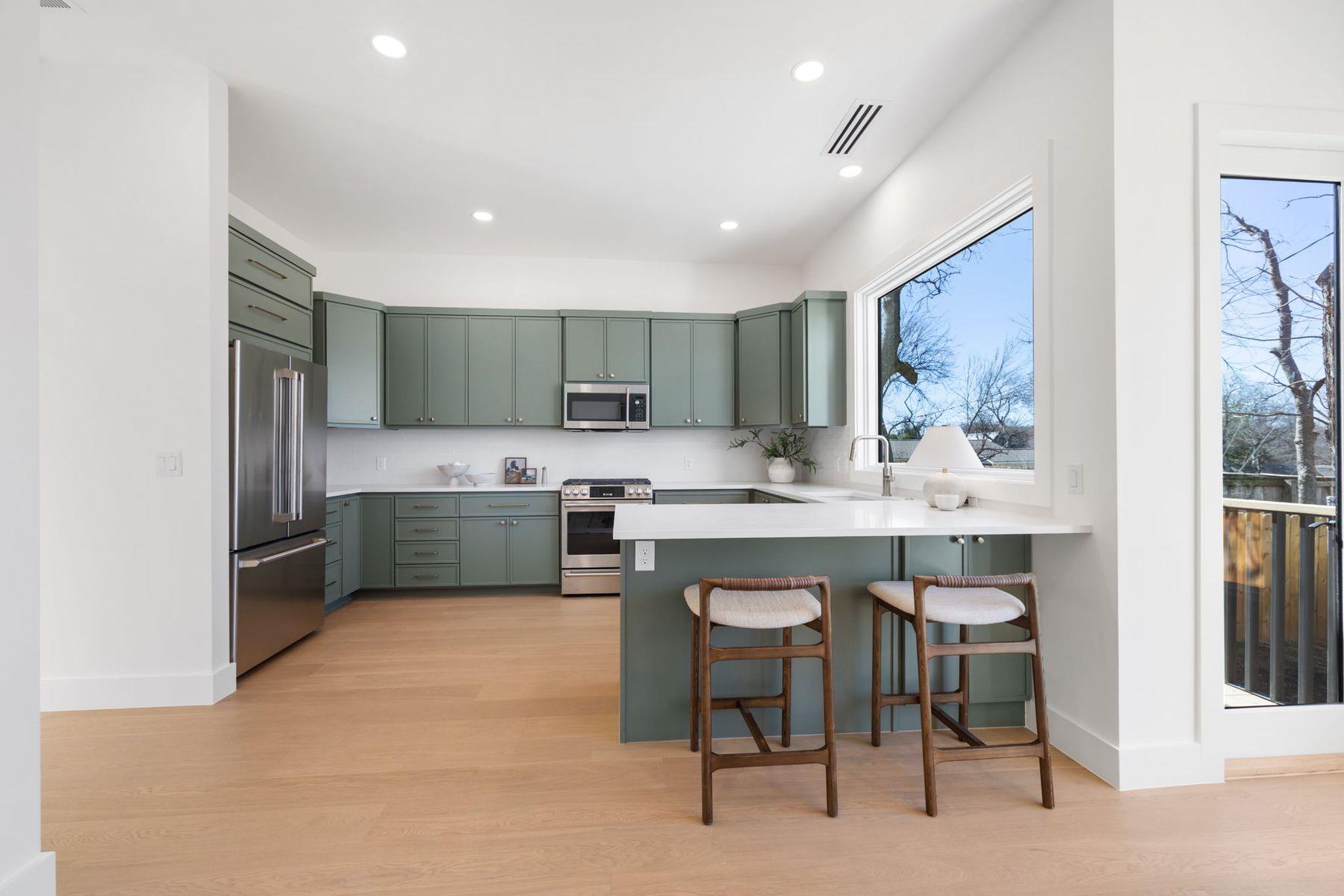 2406 Euclid Ave # 2, Austin, TX 78704