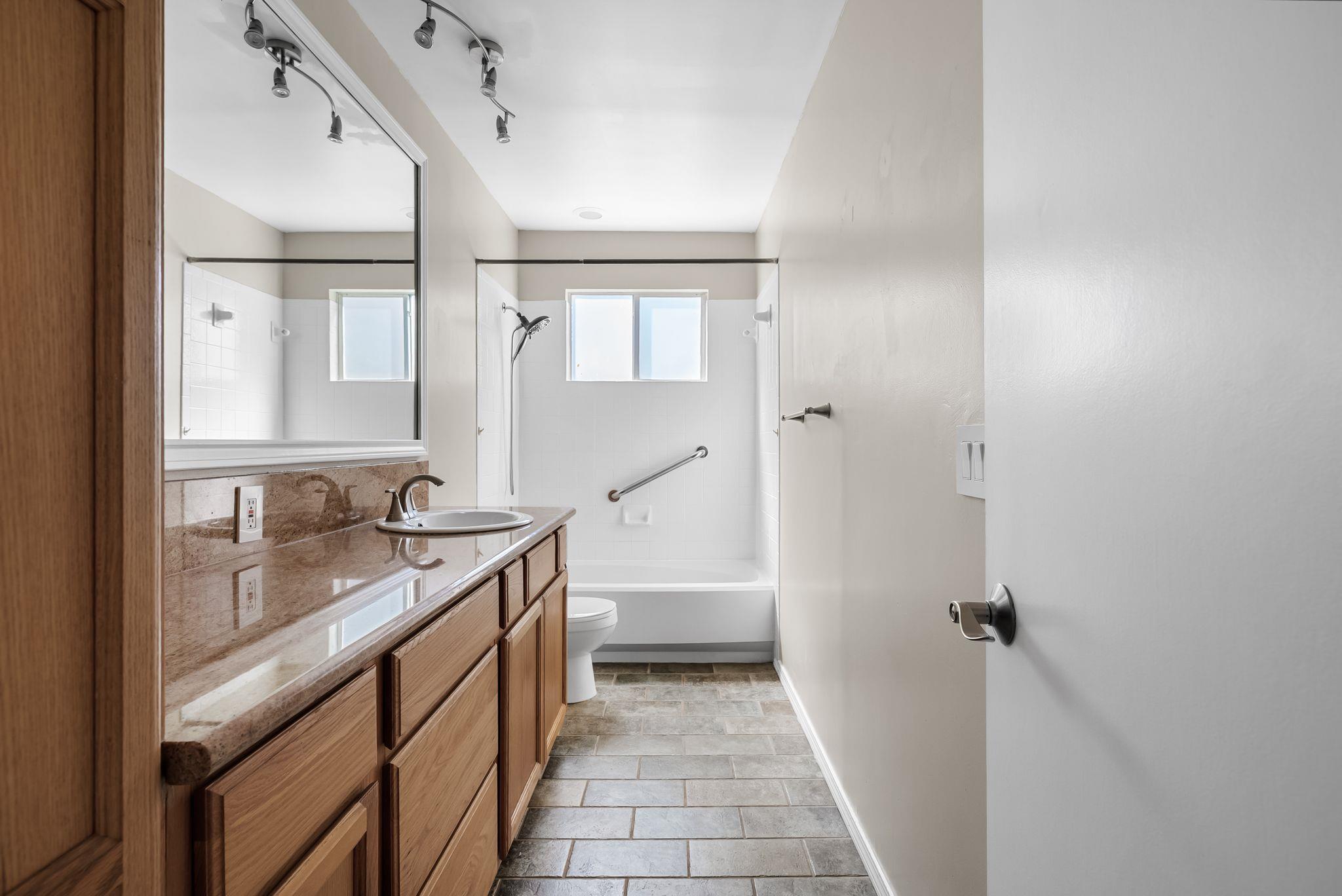 8303 Wexford Dr, Austin, TX 78759