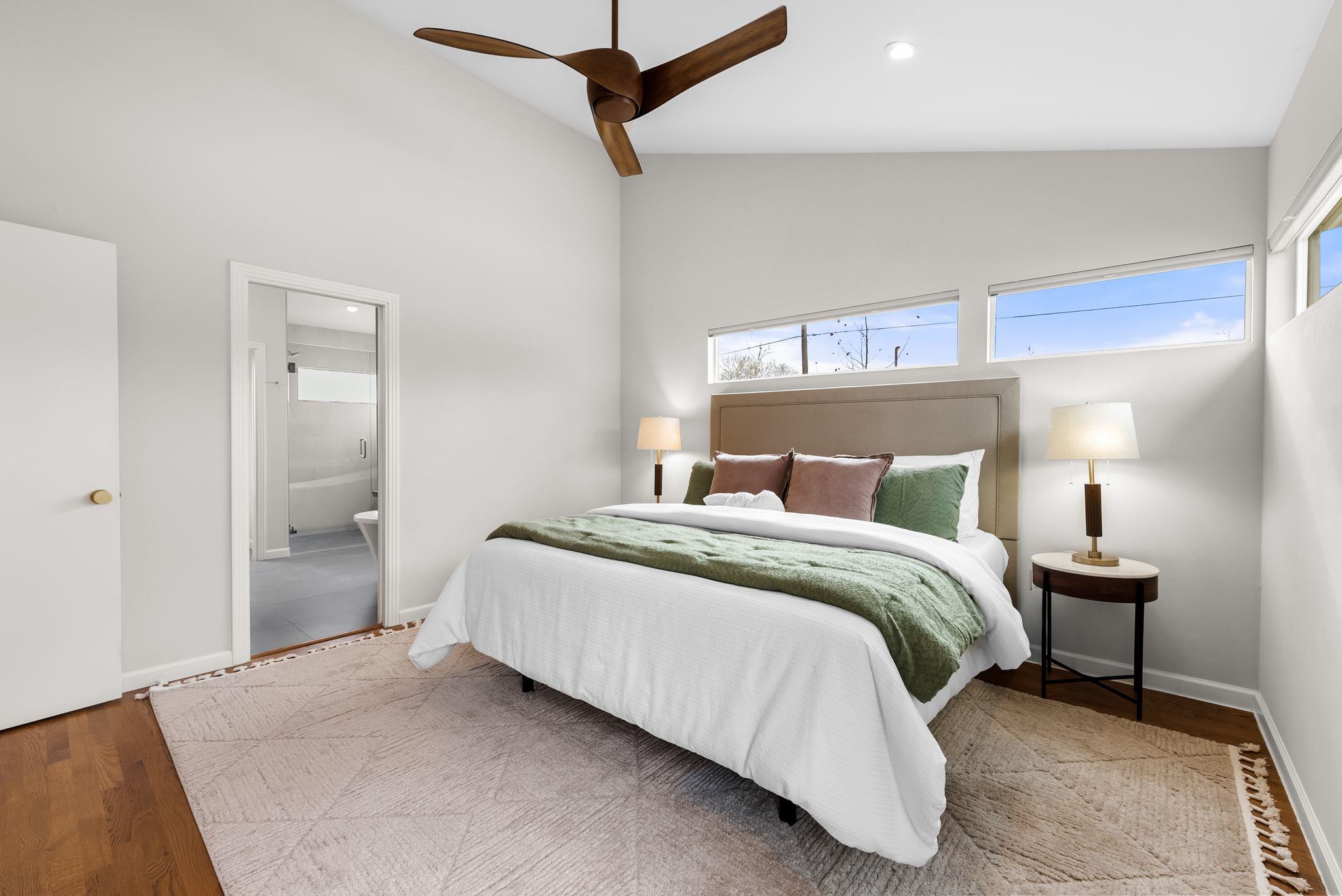 1612 Meadow Ln, Taylor, TX 76574