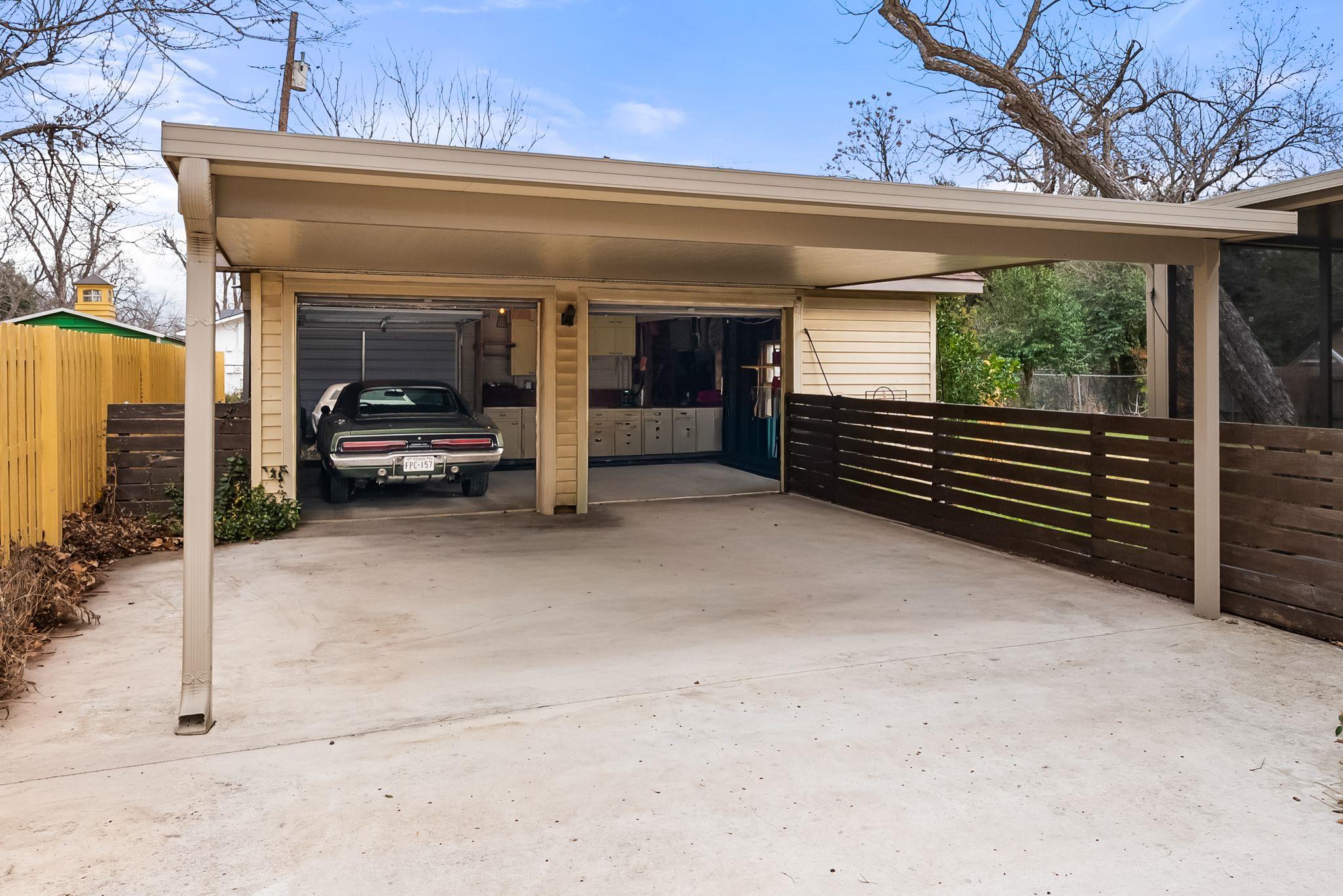 1612 Meadow Ln, Taylor, TX 76574