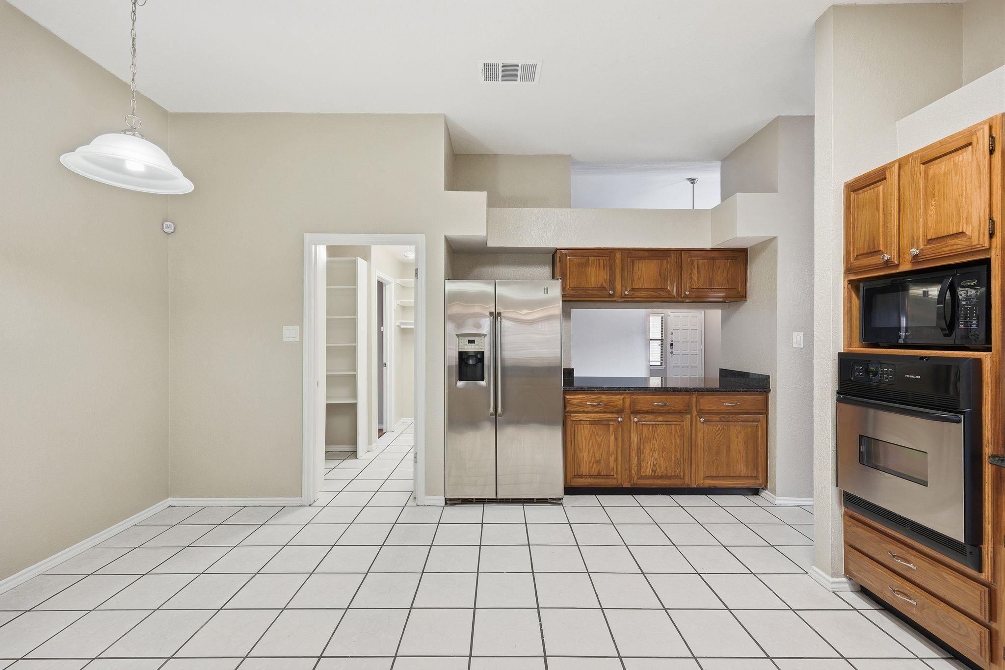 3426 Serene Grove Grv, San Antonio, TX 78247