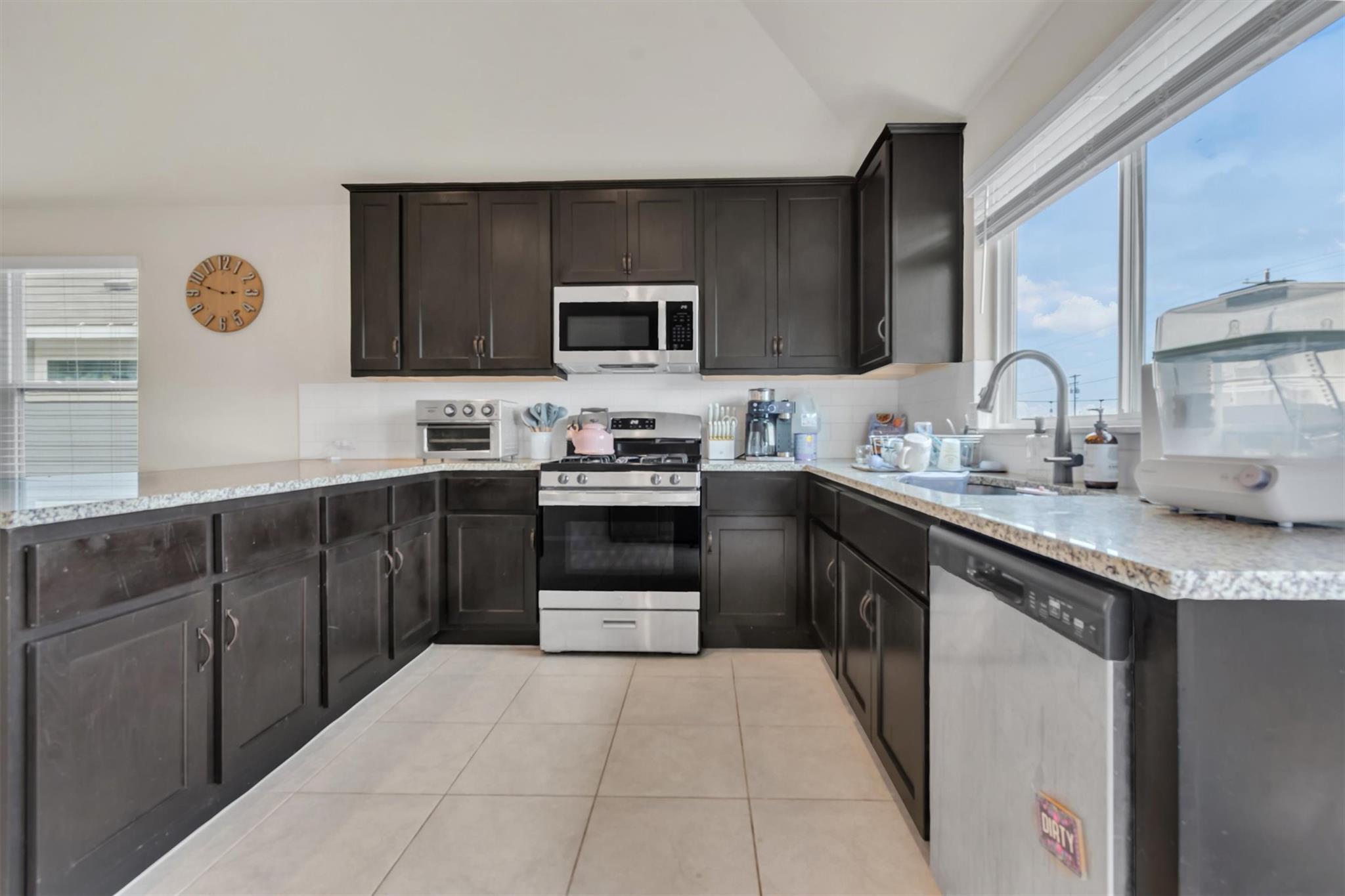 460 Delta Crst, Maxwell, TX 78656