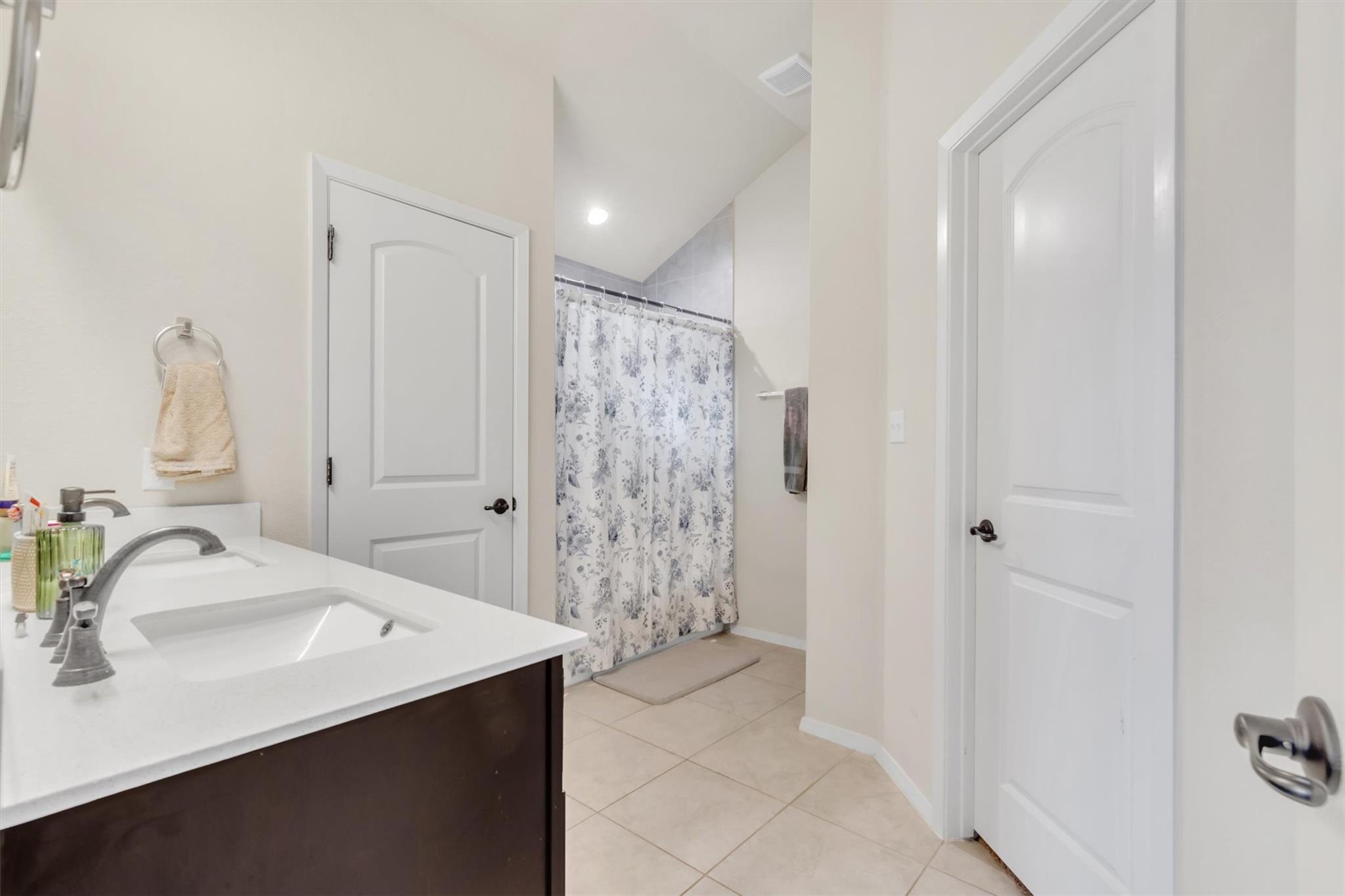 460 Delta Crst, Maxwell, TX 78656