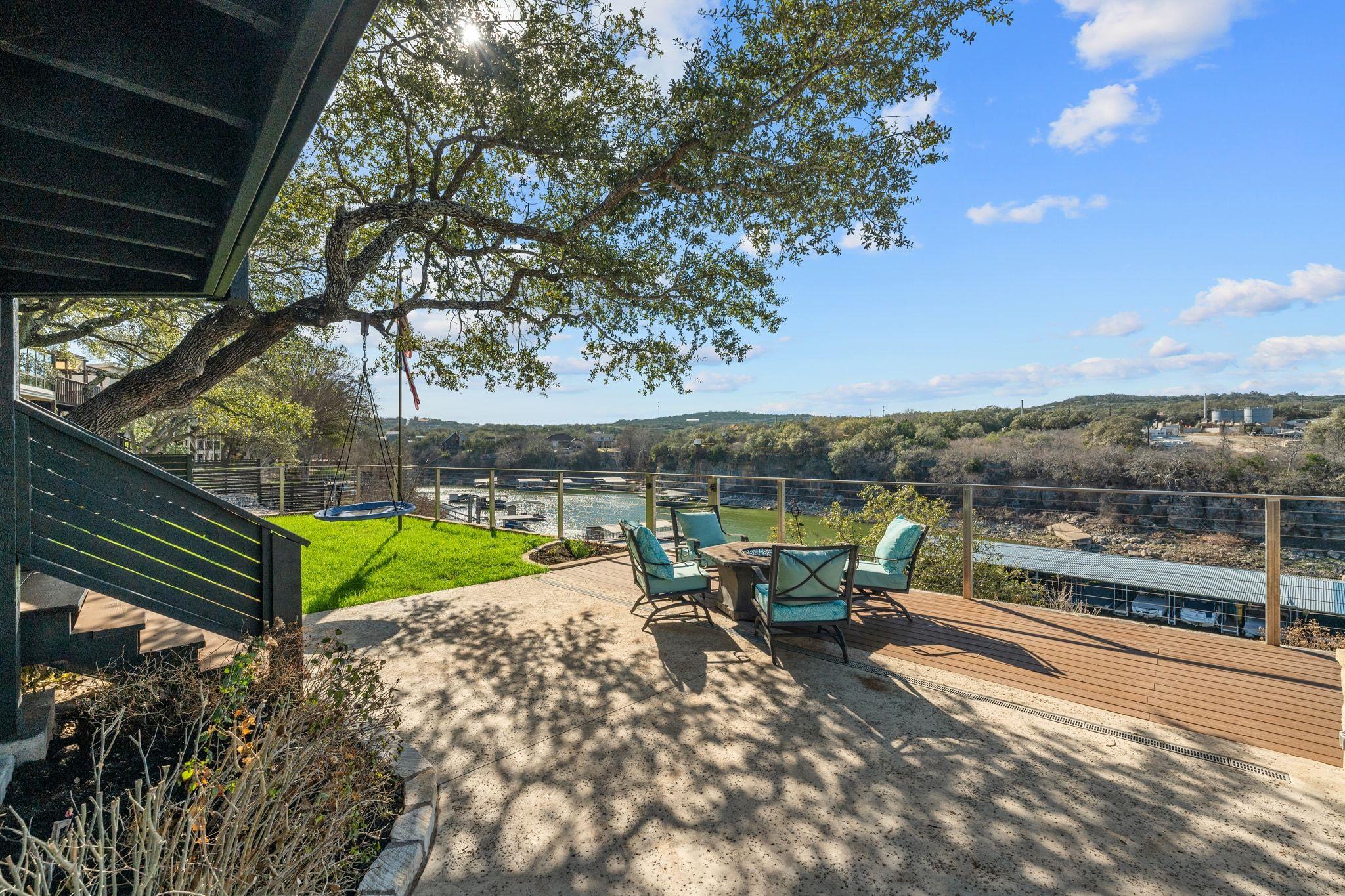 22008 Briarcliff Dr, Spicewood, TX 78669