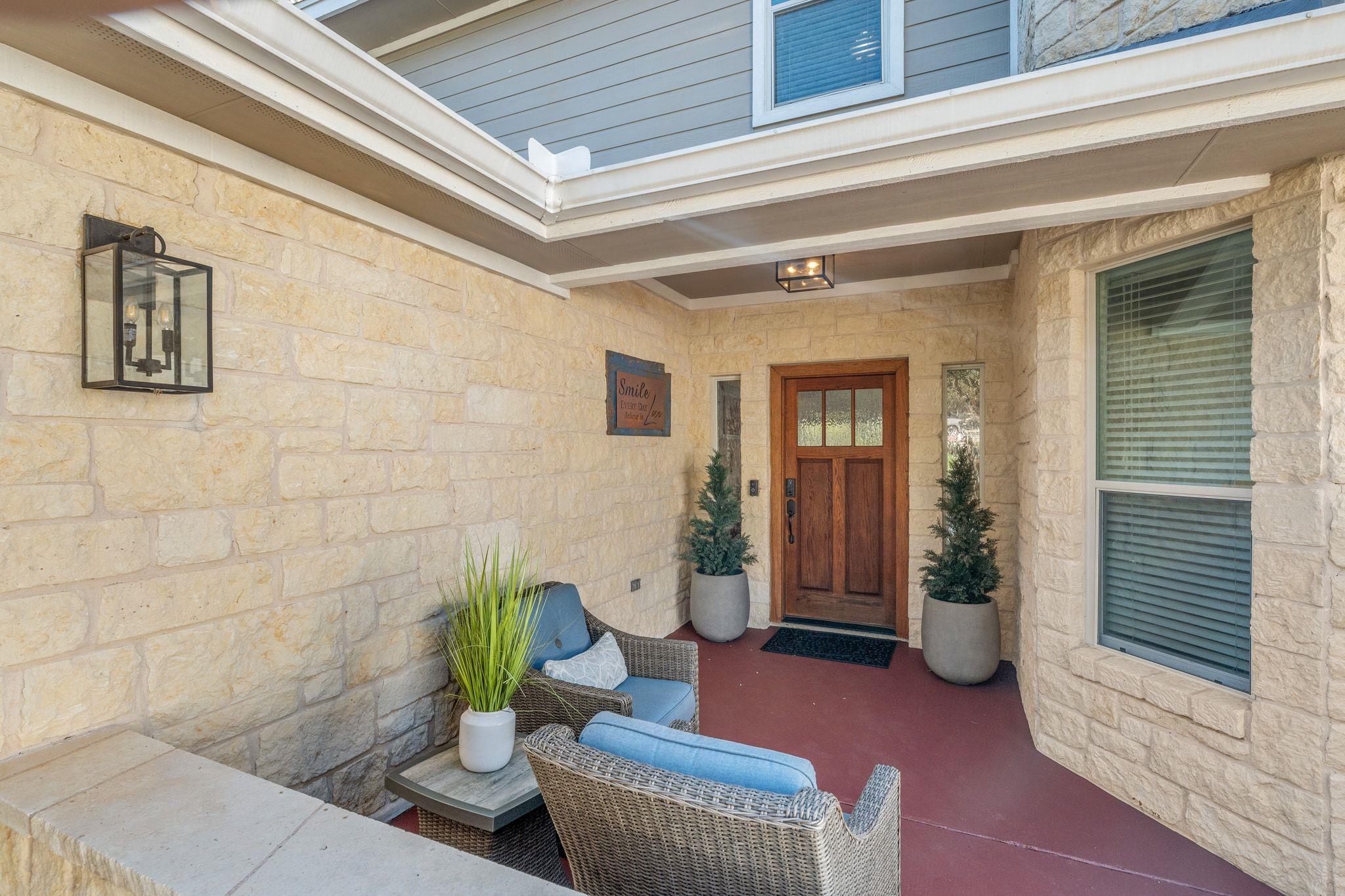 22008 Briarcliff Dr, Spicewood, TX 78669