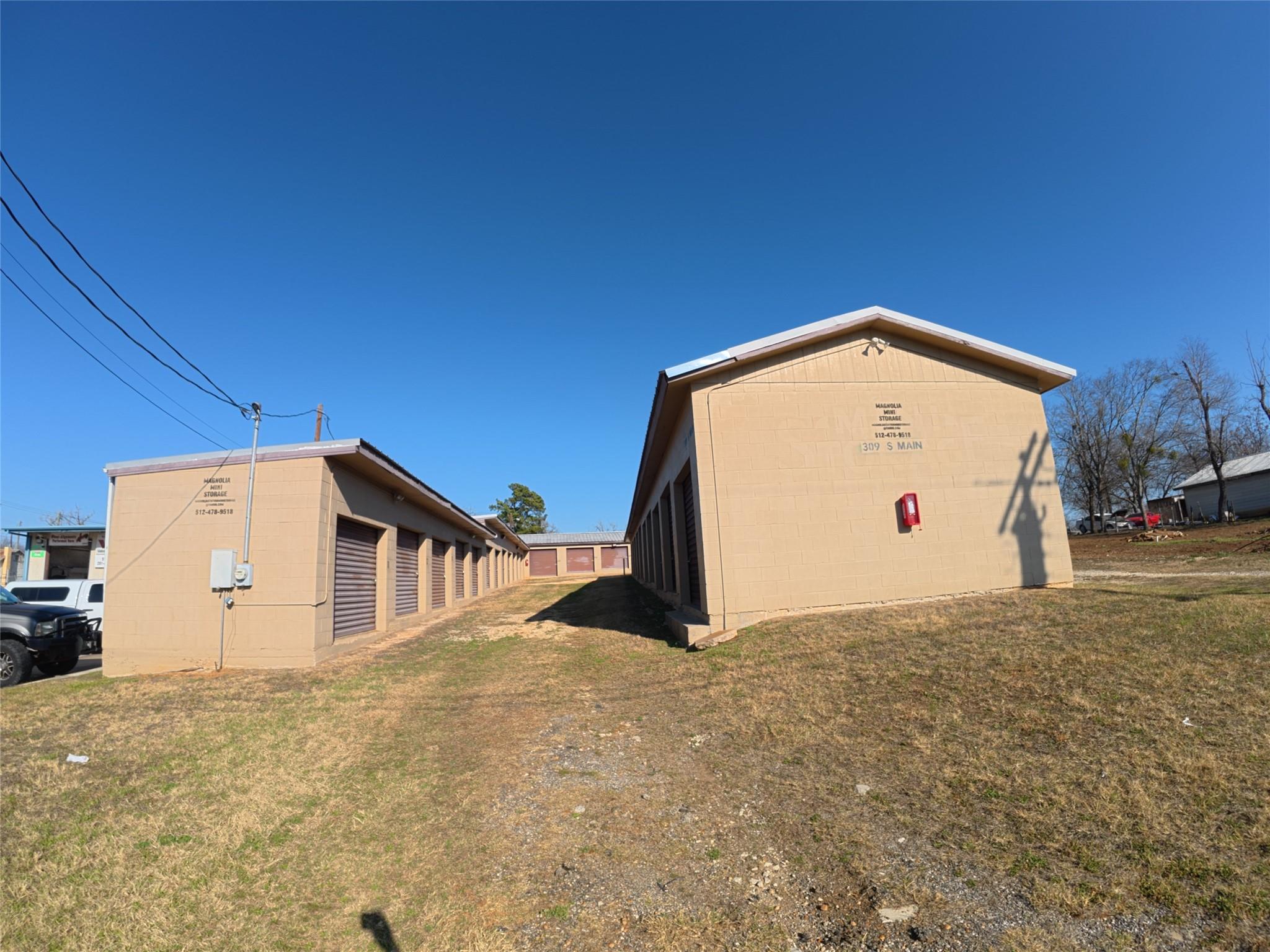 101 & 309 S Main St # A, Elgin, TX 78621