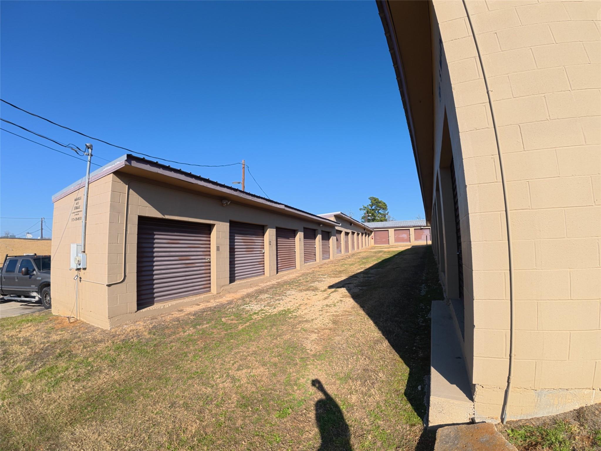 101 & 309 S Main St # A, Elgin, TX 78621