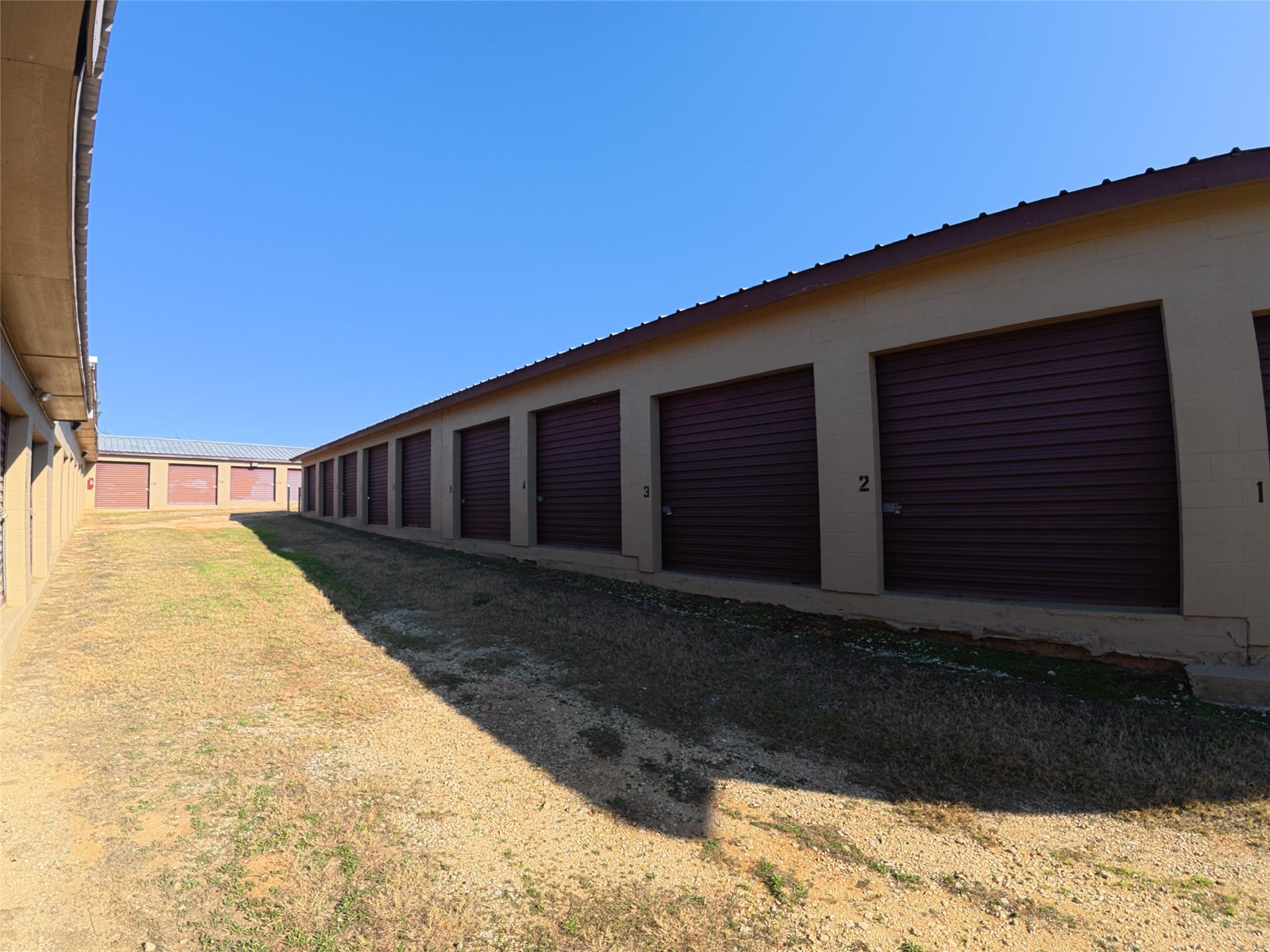 101 & 309 S Main St # A, Elgin, TX 78621