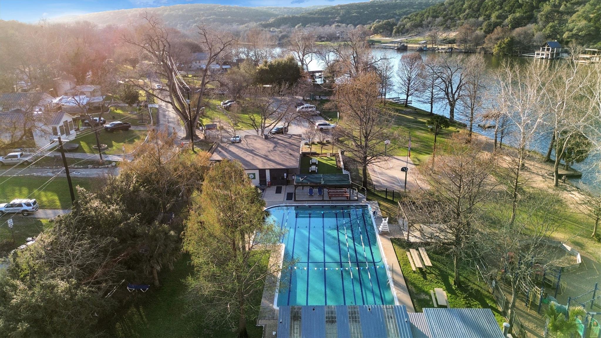 2812 Saratoga Dr, Austin, TX 78733