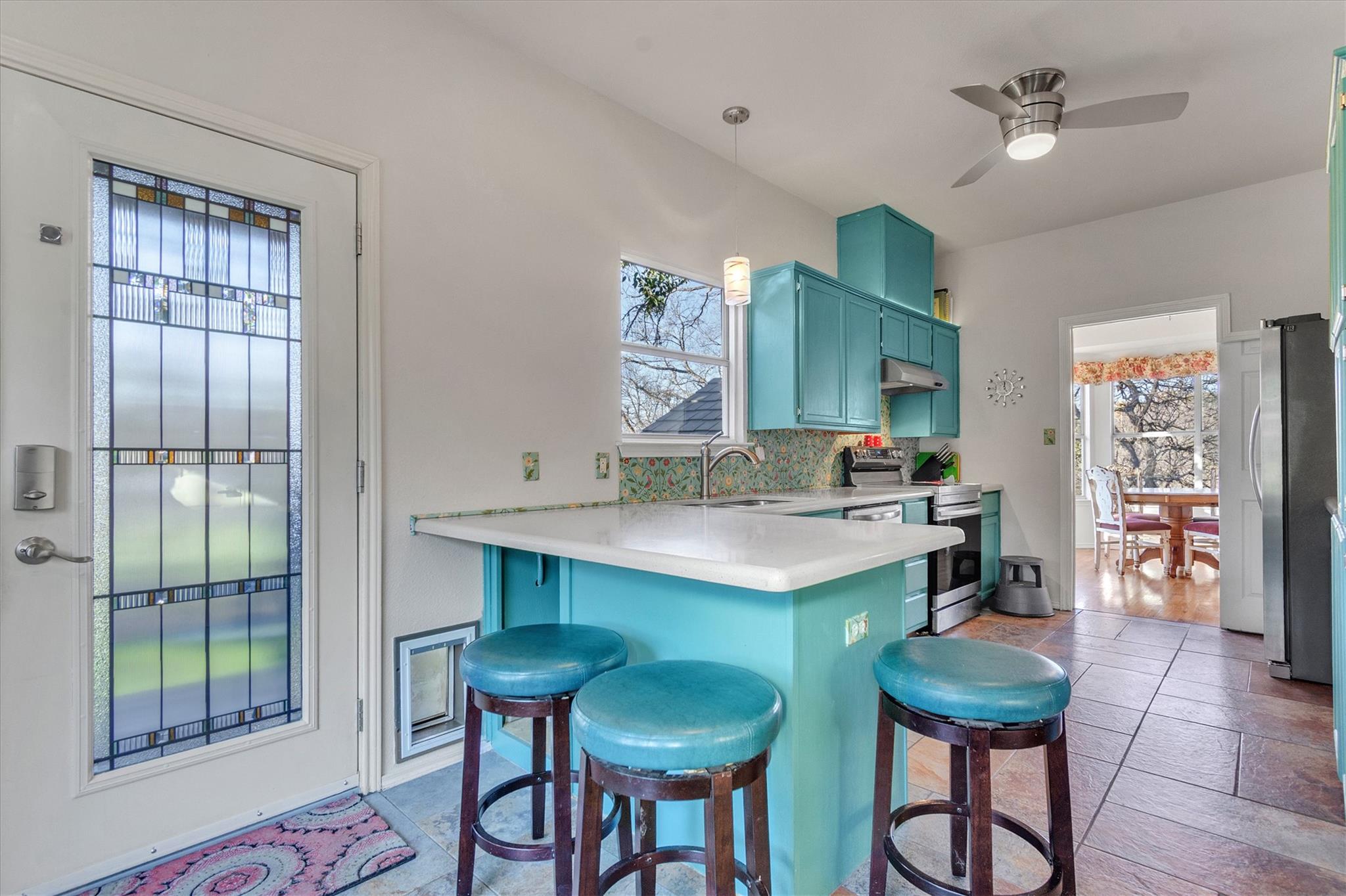 2812 Saratoga Dr, Austin, TX 78733