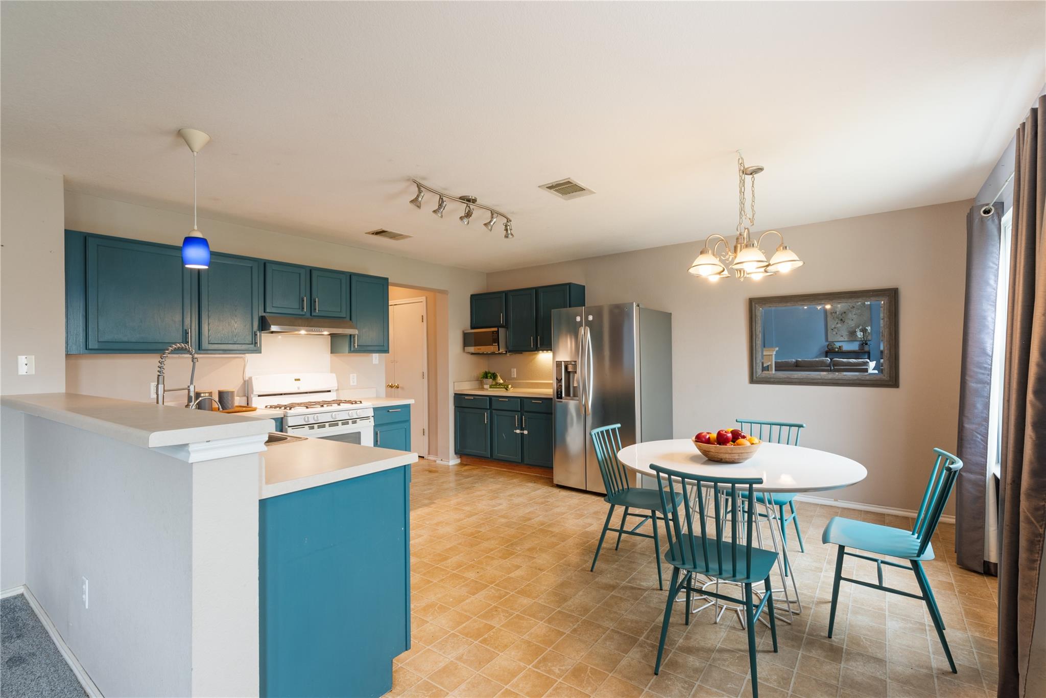 1329 Amberwood Loop, Kyle, TX 78640