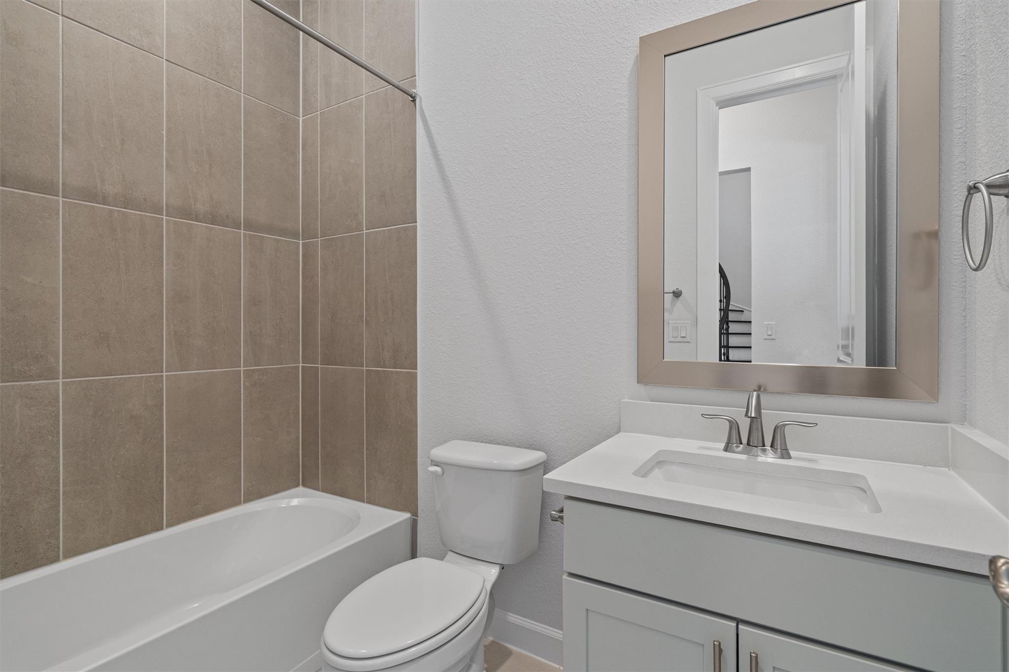 208 Lodestone Ln, Austin, TX 78738