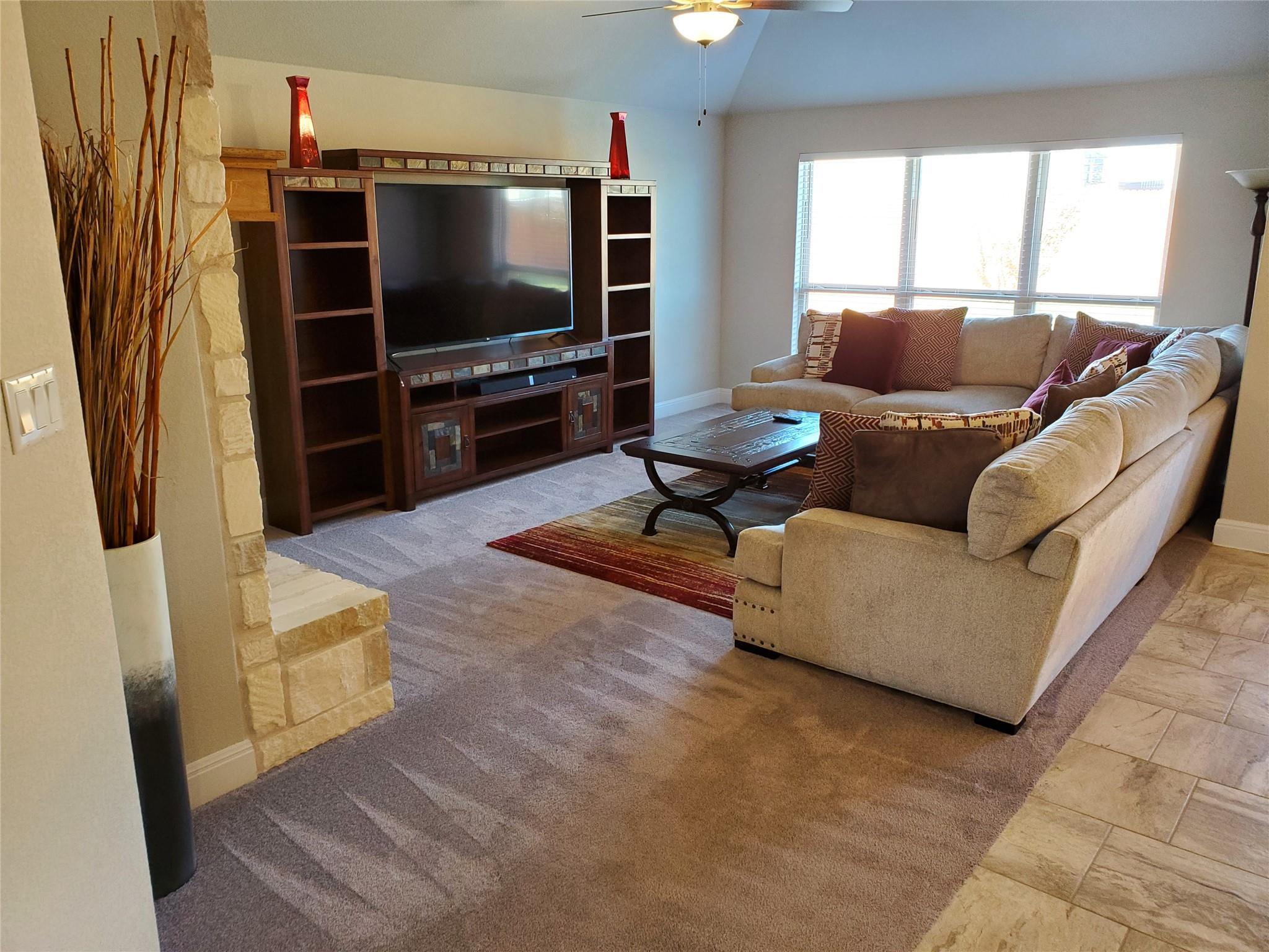 539 Tanda Ln, Hutto, TX 78634