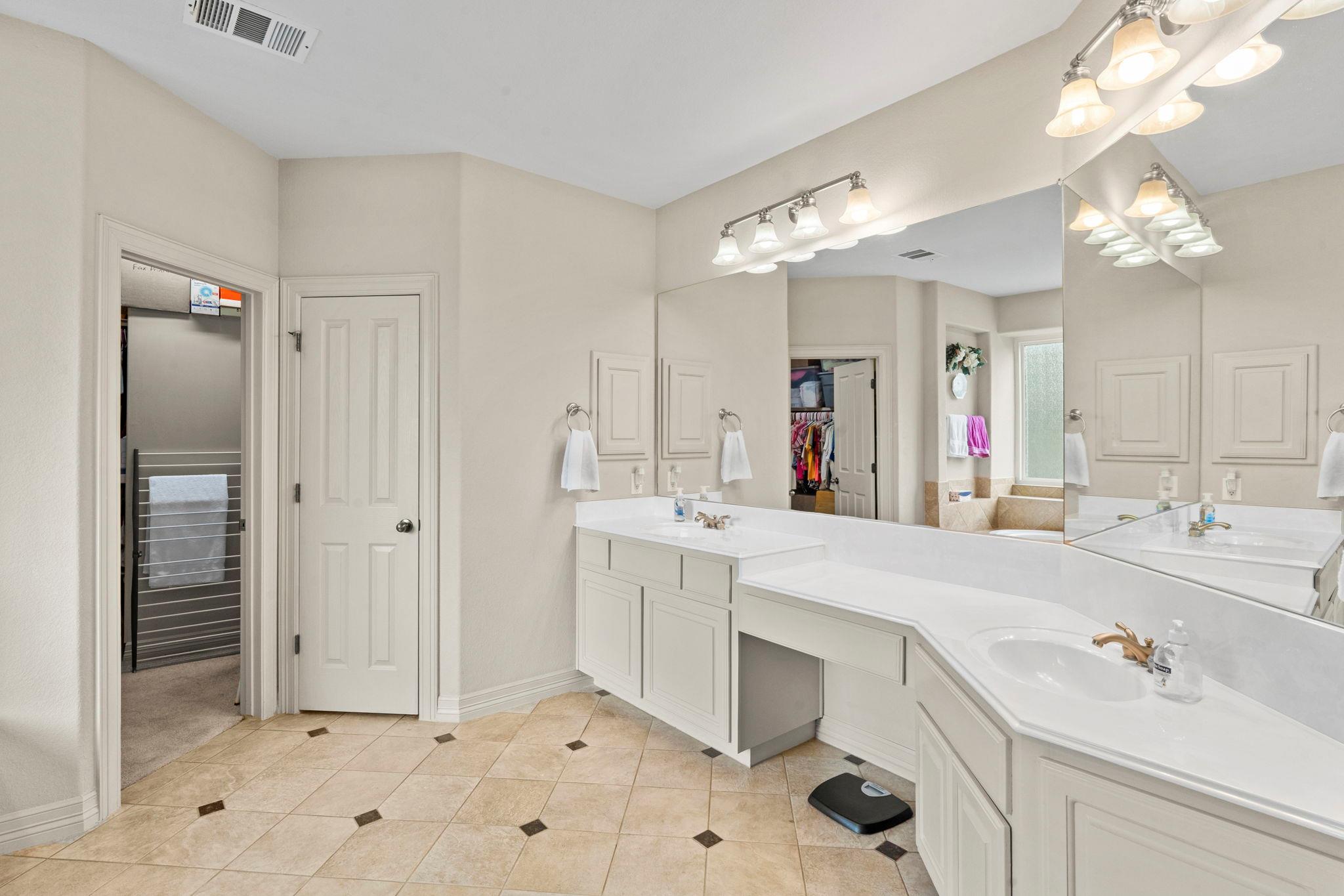 239 Whitney Run, Buda, TX 78610