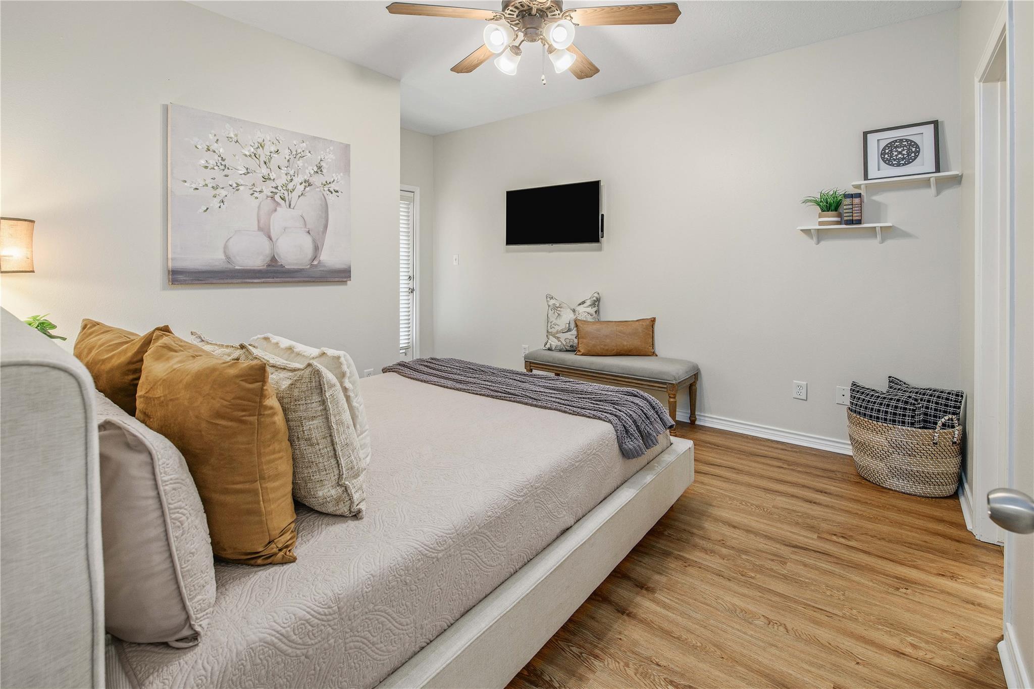 403 Forest Dr, College Station, TX 77840