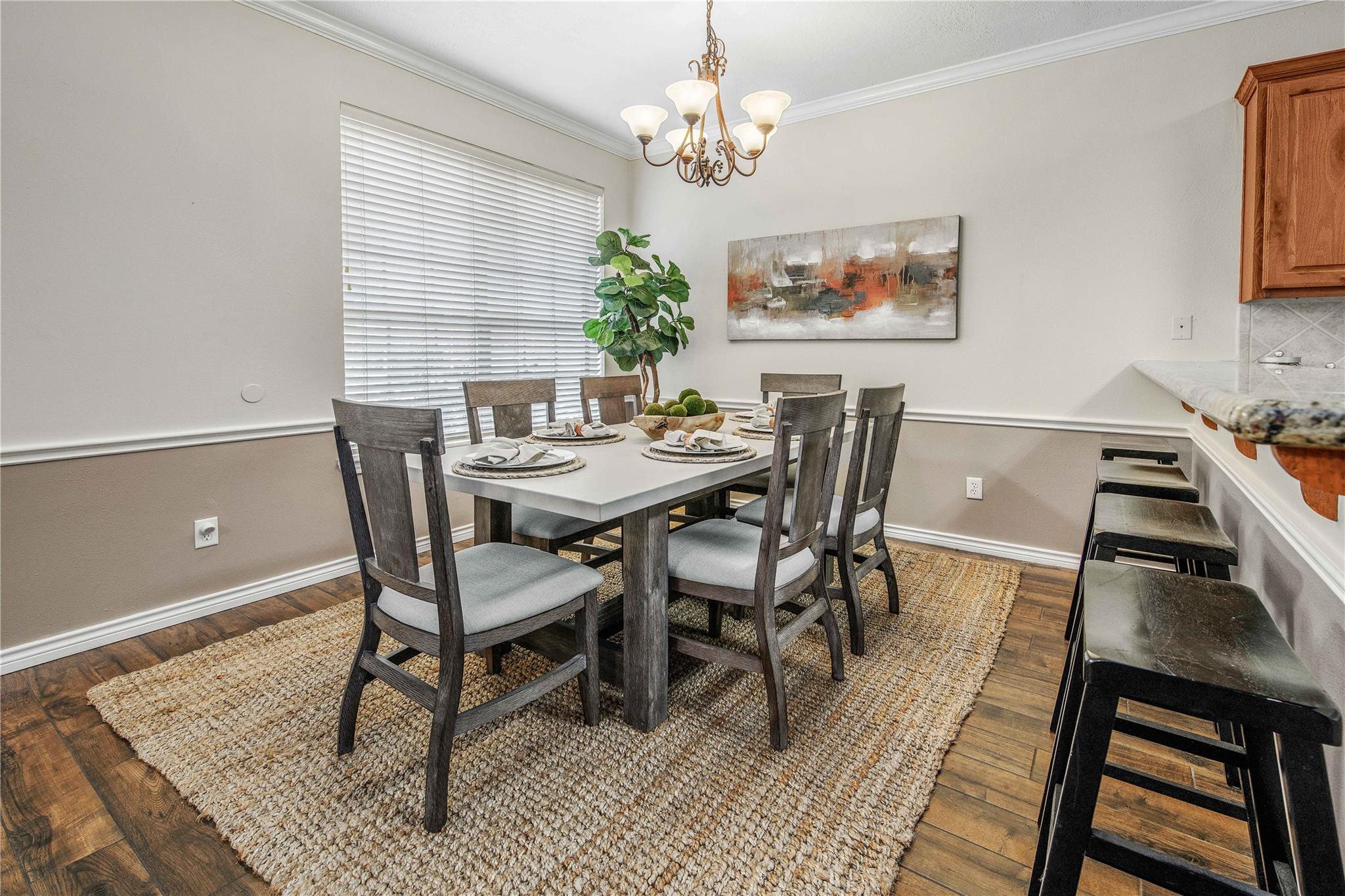 403 Forest Dr, College Station, TX 77840