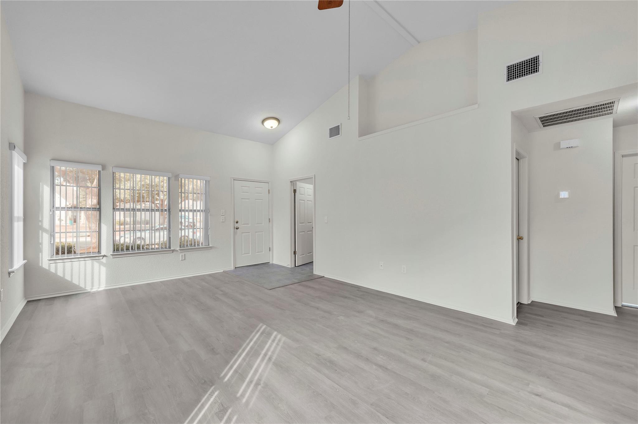 103 Prairie Springs Loop, Georgetown, TX 78626