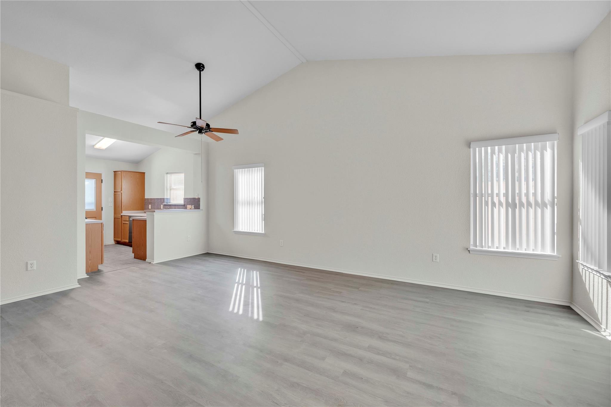 103 Prairie Springs Loop, Georgetown, TX 78626