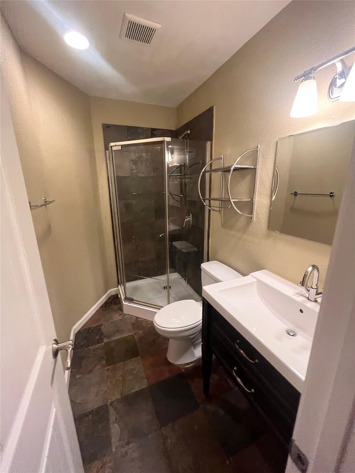 1038 E 43rd St # B, Austin, TX 78751