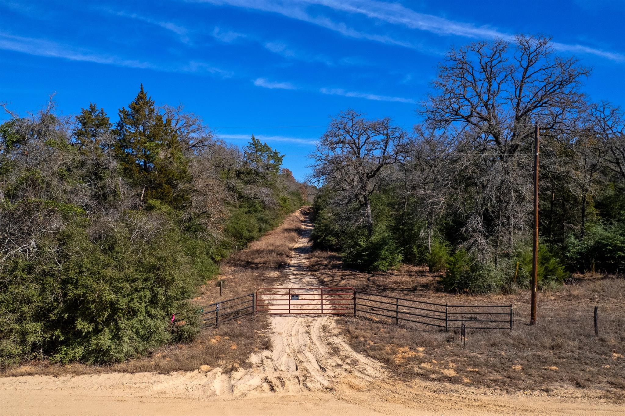 10162 County Road 321, Caldwell, TX 77836