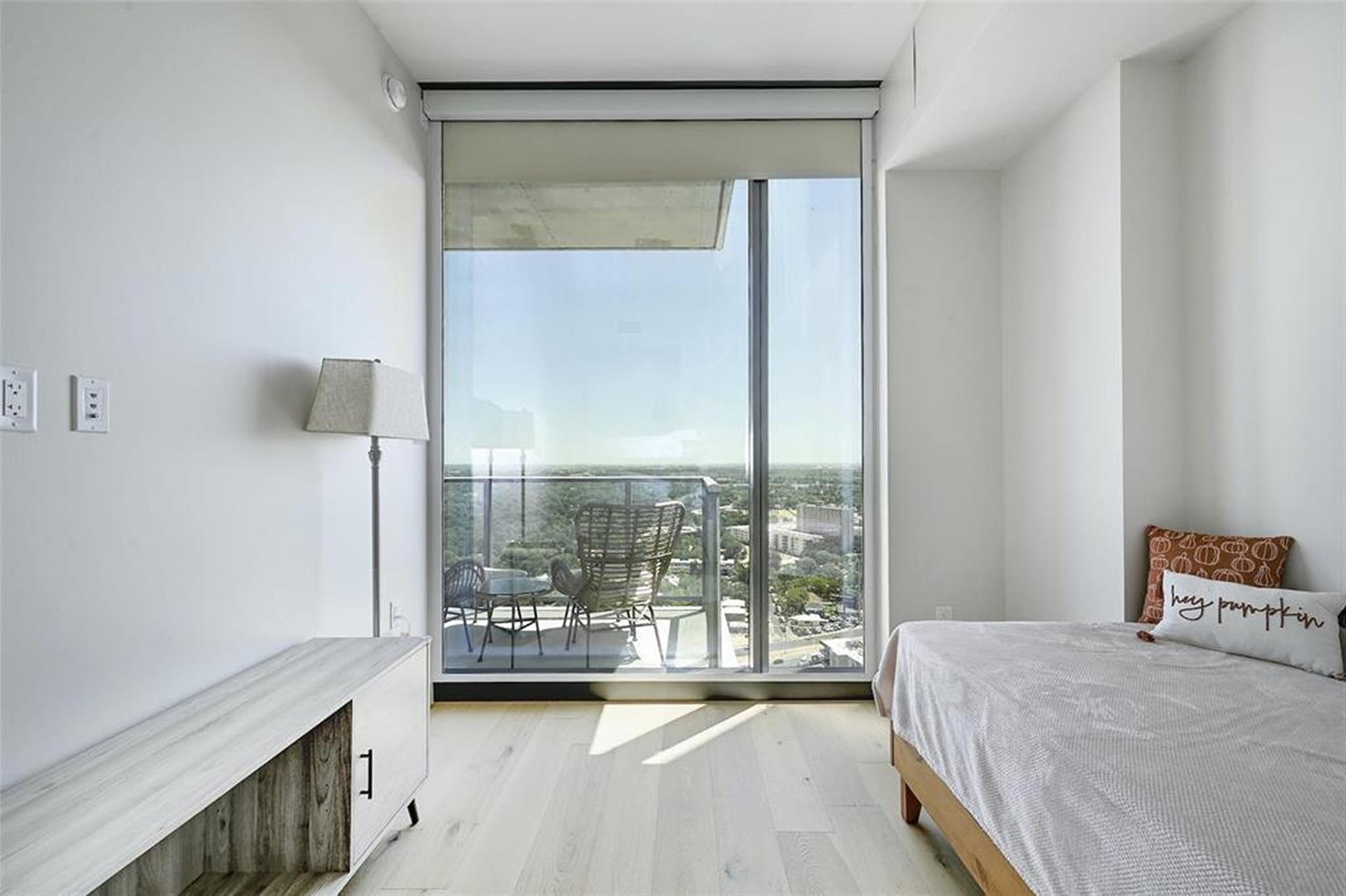 44 East Ave # 2708, Austin, TX 78701