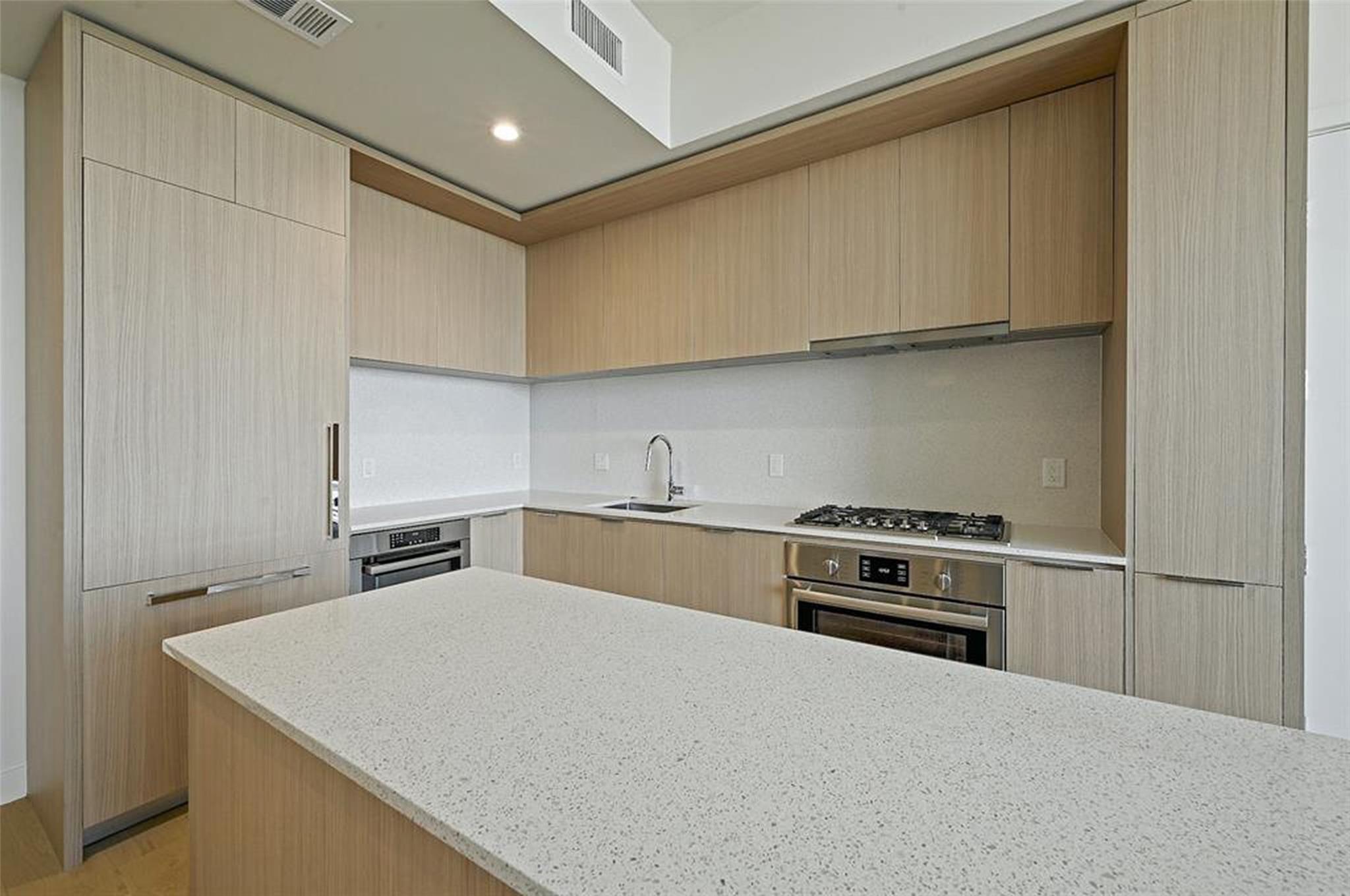 44 East Ave # 2708, Austin, TX 78701