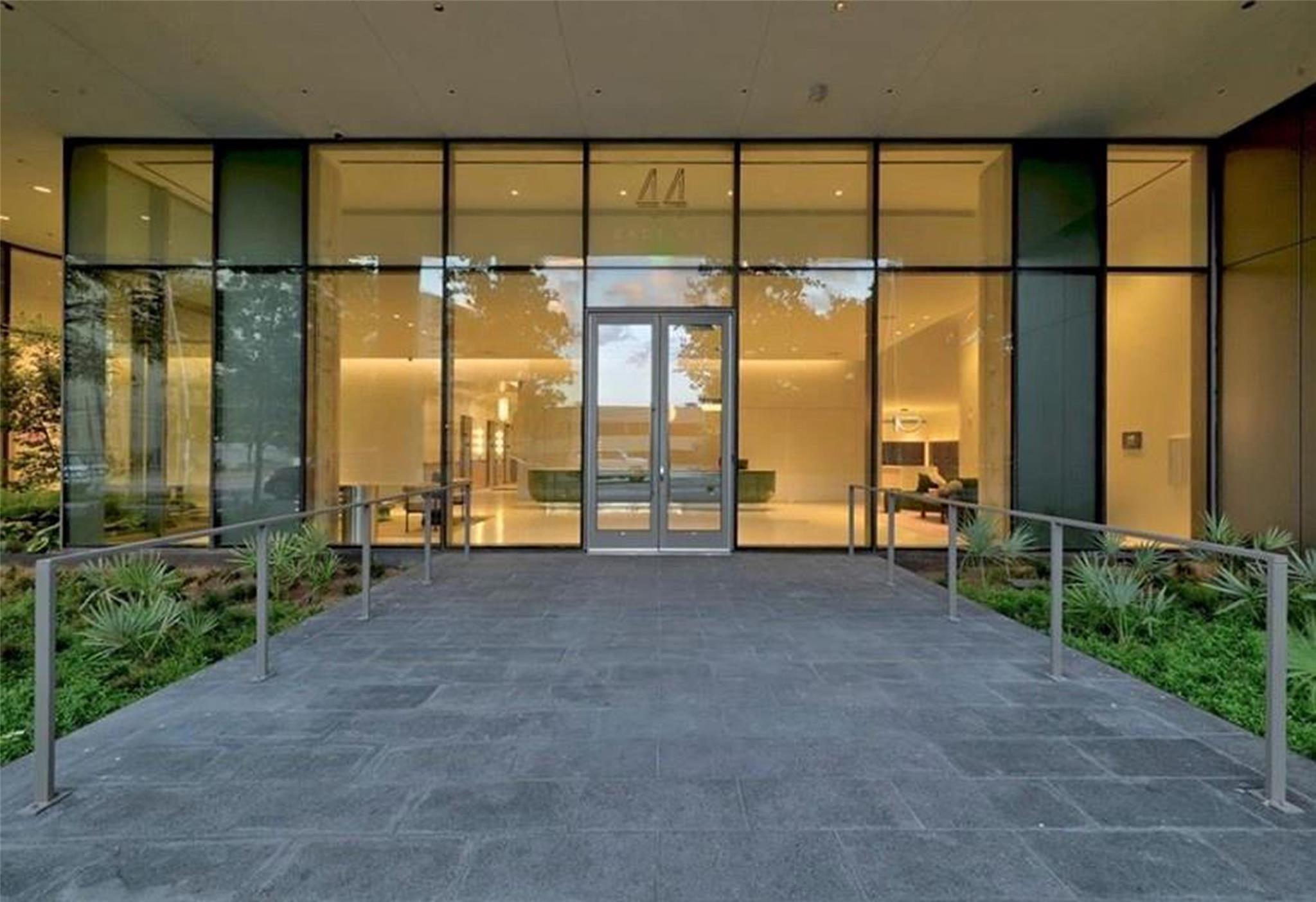 44 East Ave # 2708, Austin, TX 78701