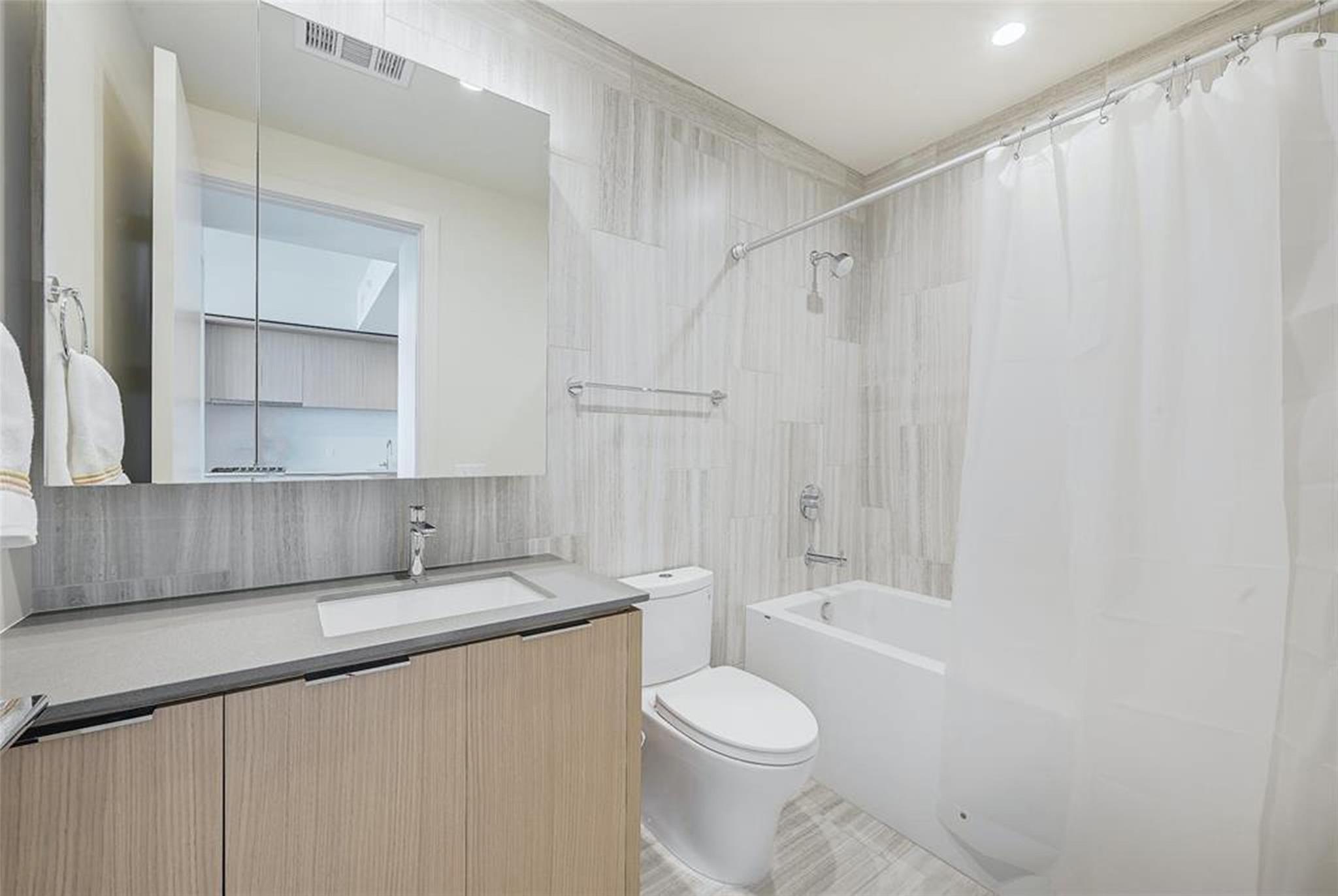 44 East Ave # 2708, Austin, TX 78701