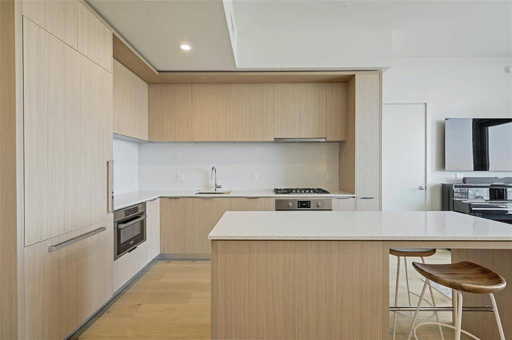 44 East Ave # 2708, Austin, TX 78701