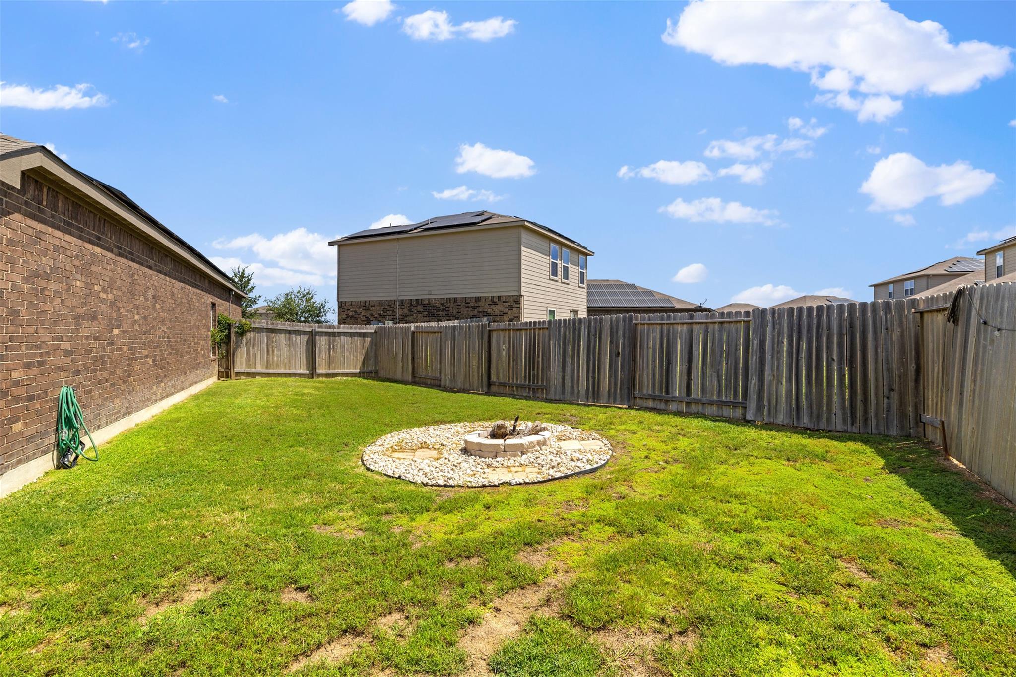 13701 Charles W Fairbanks Cv, Manor, TX 78653