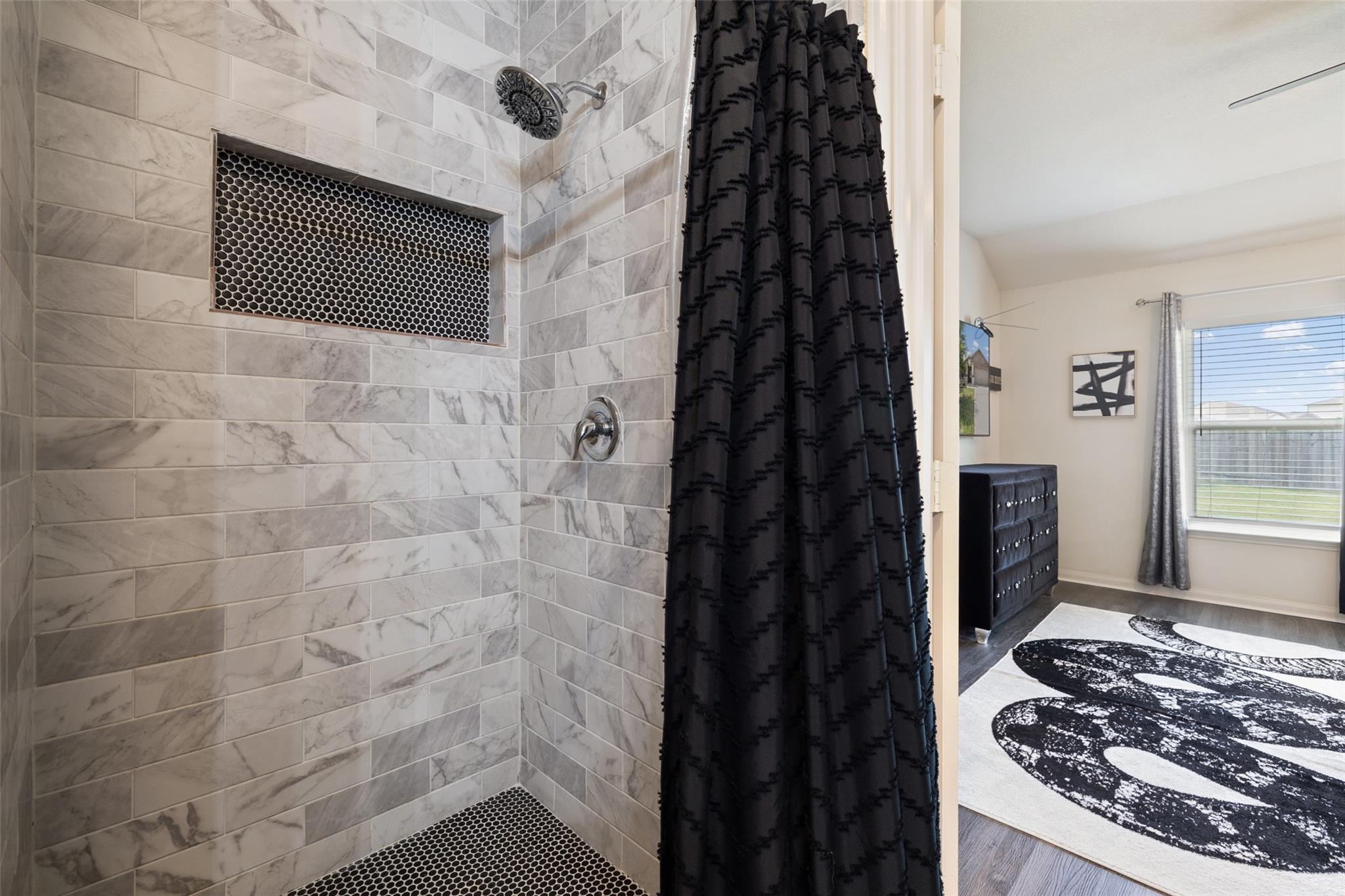 13701 Charles W Fairbanks Cv, Manor, TX 78653