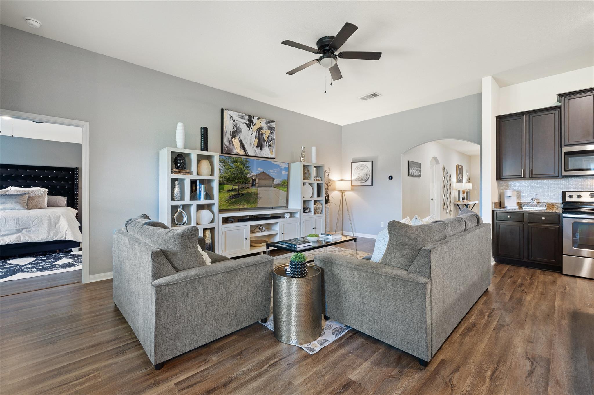 13701 Charles W Fairbanks Cv, Manor, TX 78653