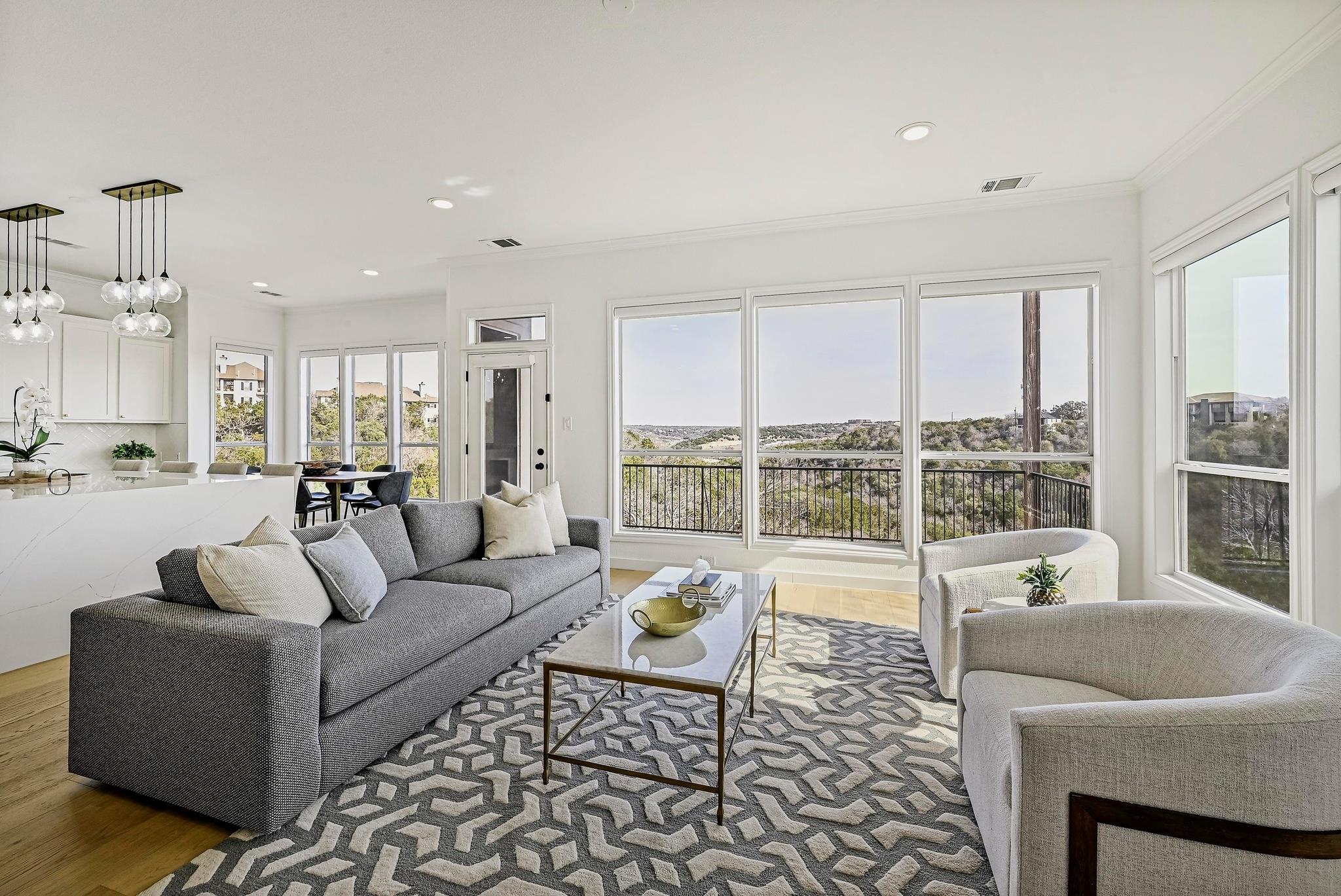 5000 Valburn Ct, Austin, TX 78731