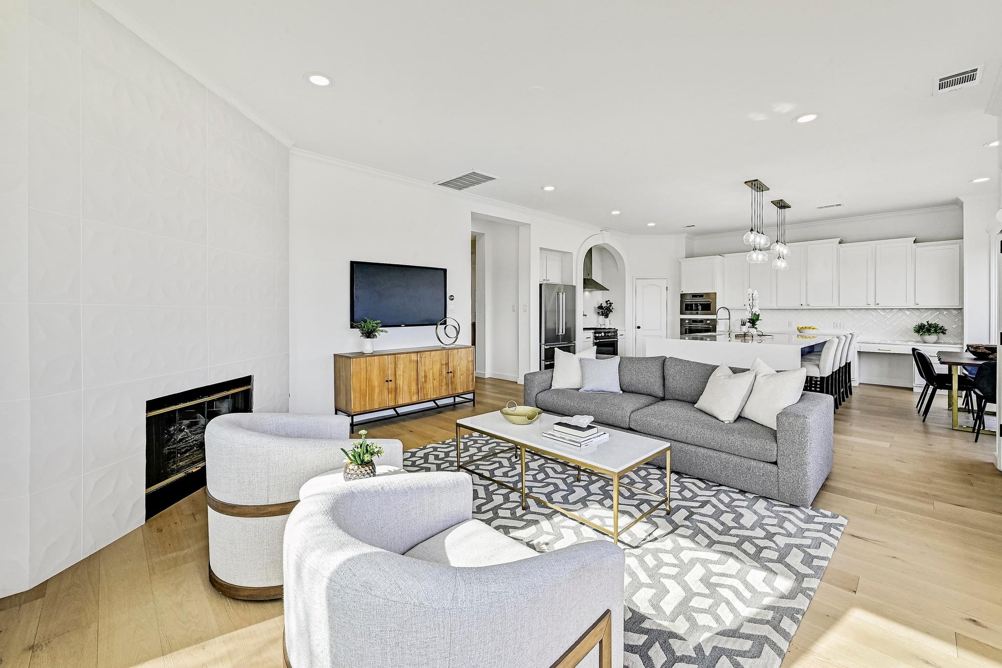 5000 Valburn Ct, Austin, TX 78731