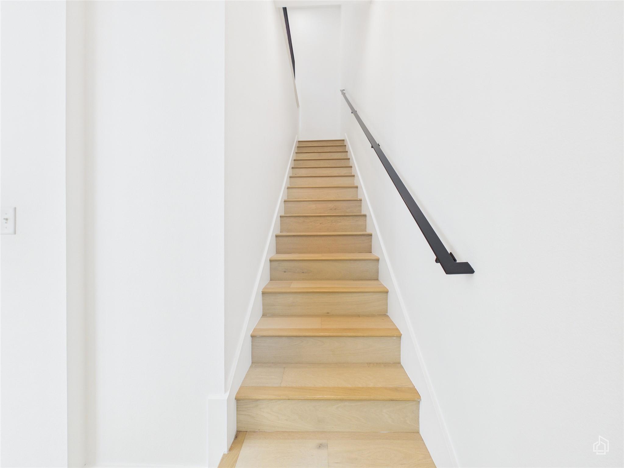 5912 Harold Ct # 105, Austin, TX 78721