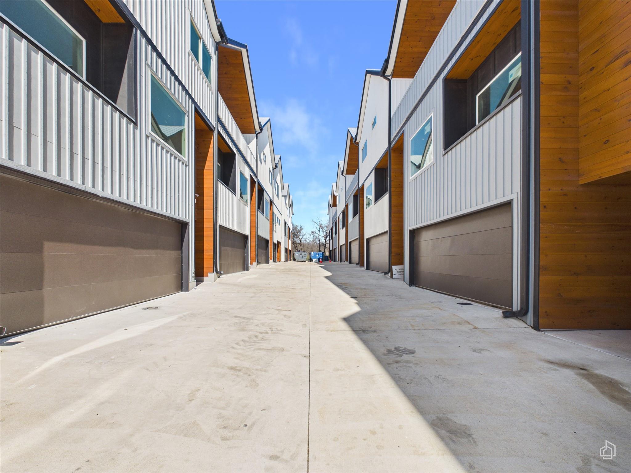 5912 Harold Ct # 105, Austin, TX 78721