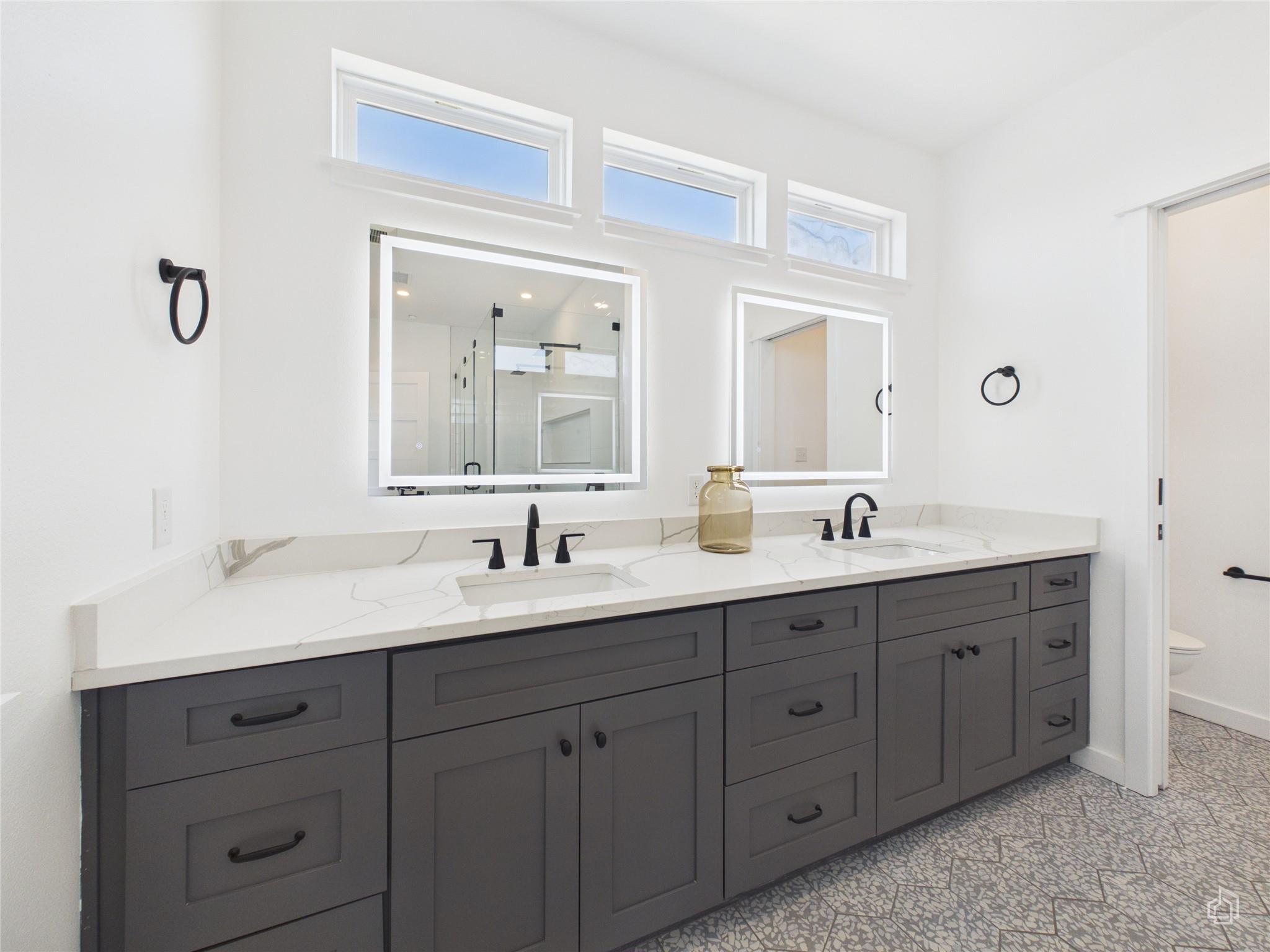 5912 Harold Ct # 105, Austin, TX 78721