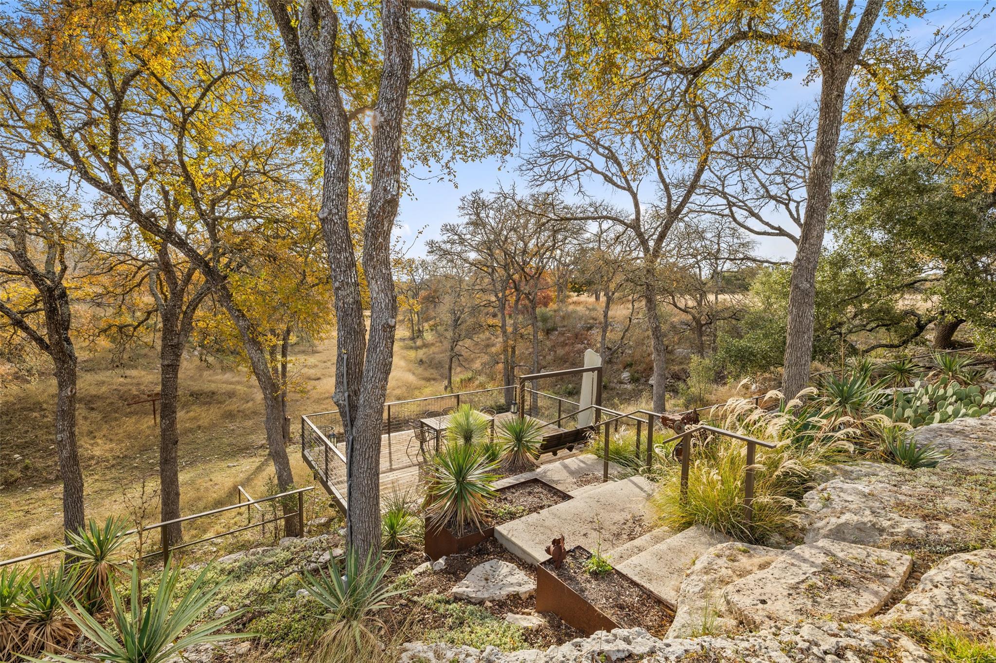 751 Prochnow Rd, Dripping Springs, TX 78620
