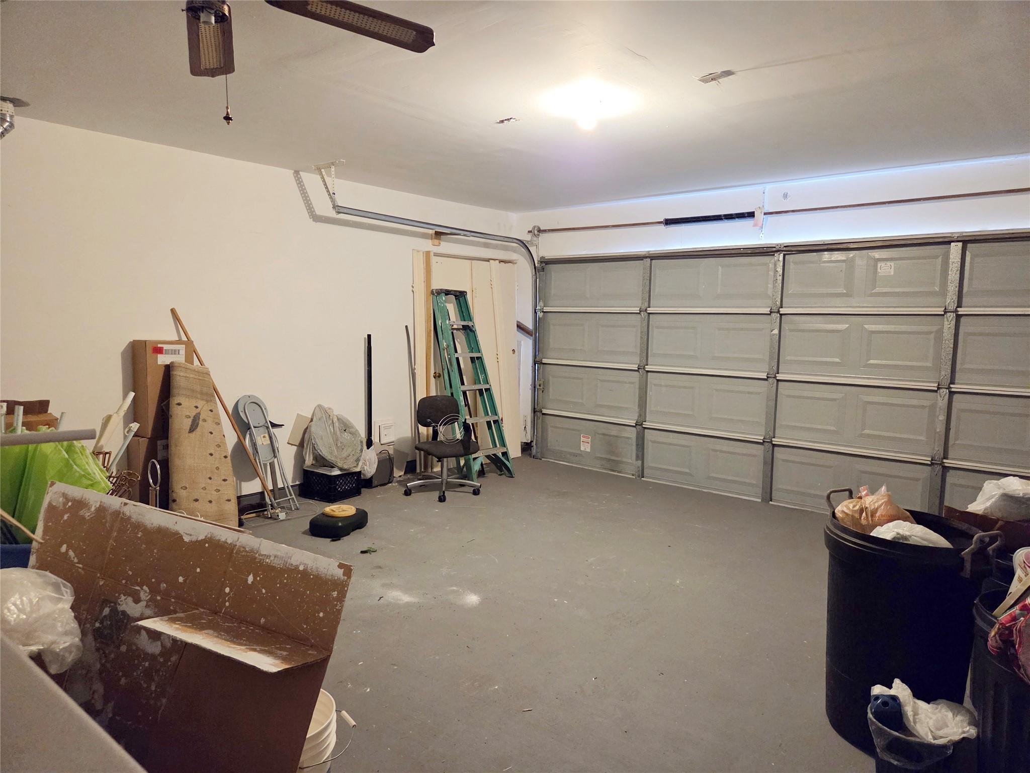 8703 April Arbor Ct, Houston, TX 77031