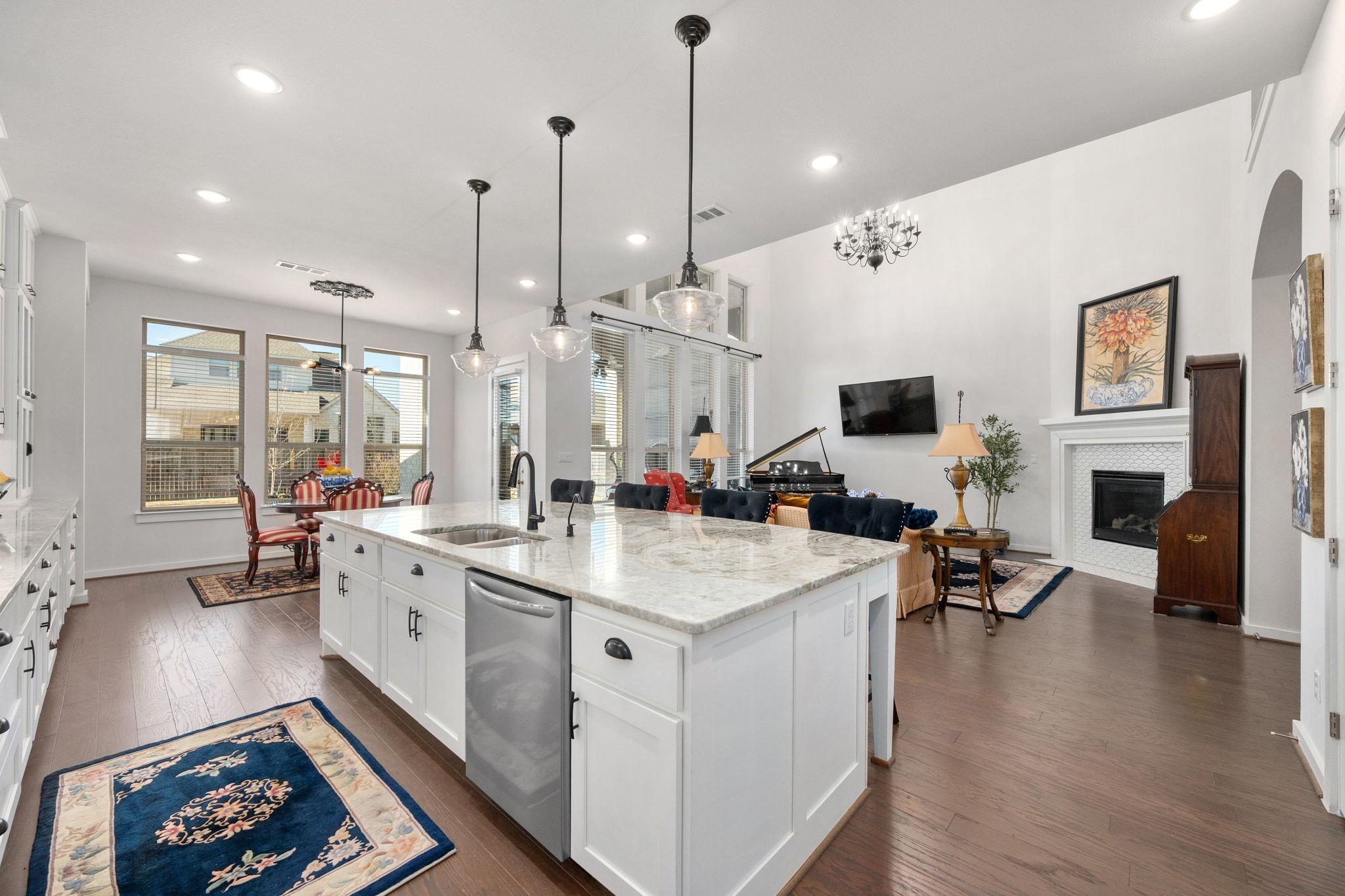 416 Texon Dr, Liberty Hill, TX 78642